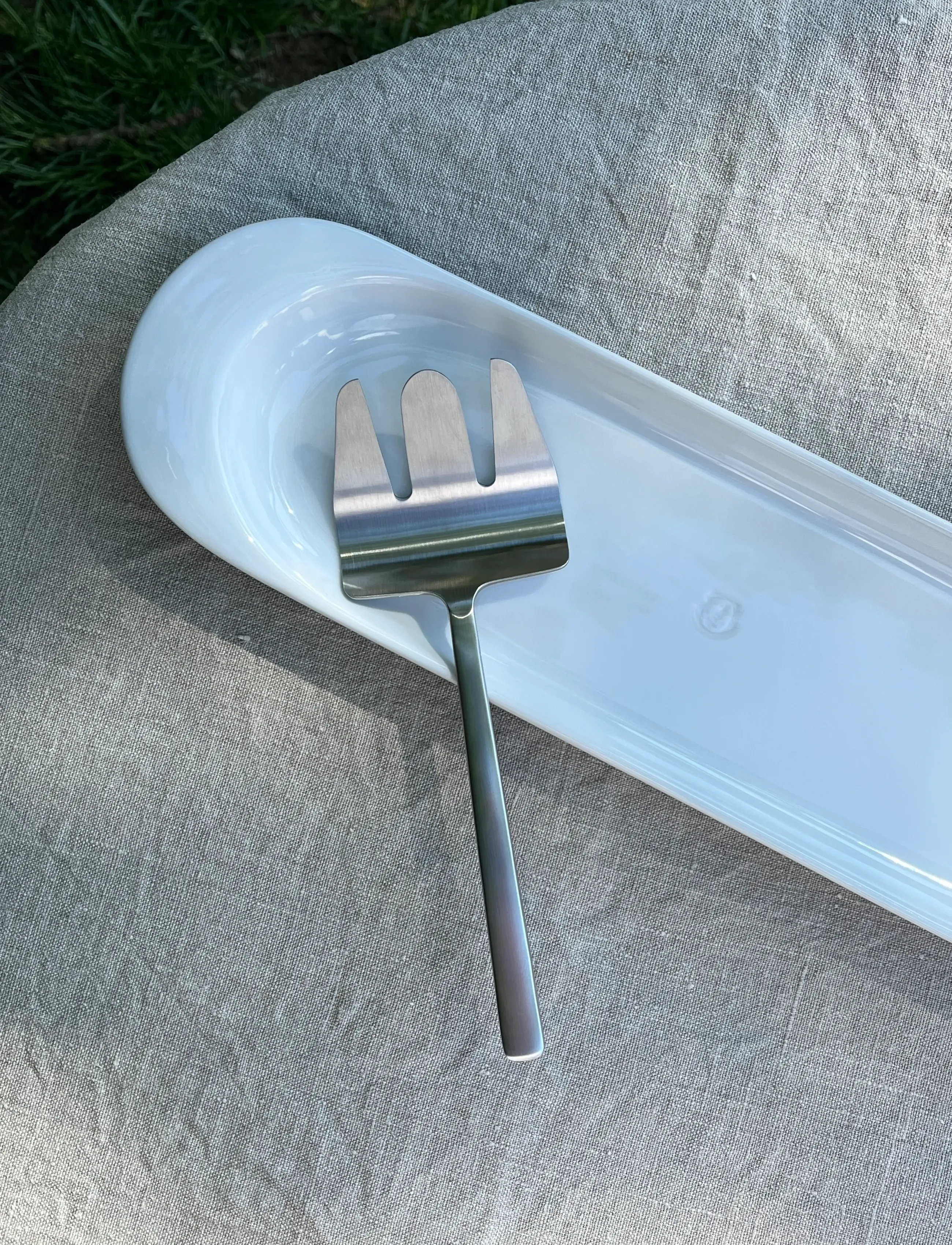 Kay Bojesen - Asparagus fork, Matte steel, Grand Prix - cuillères de service - steel - 2