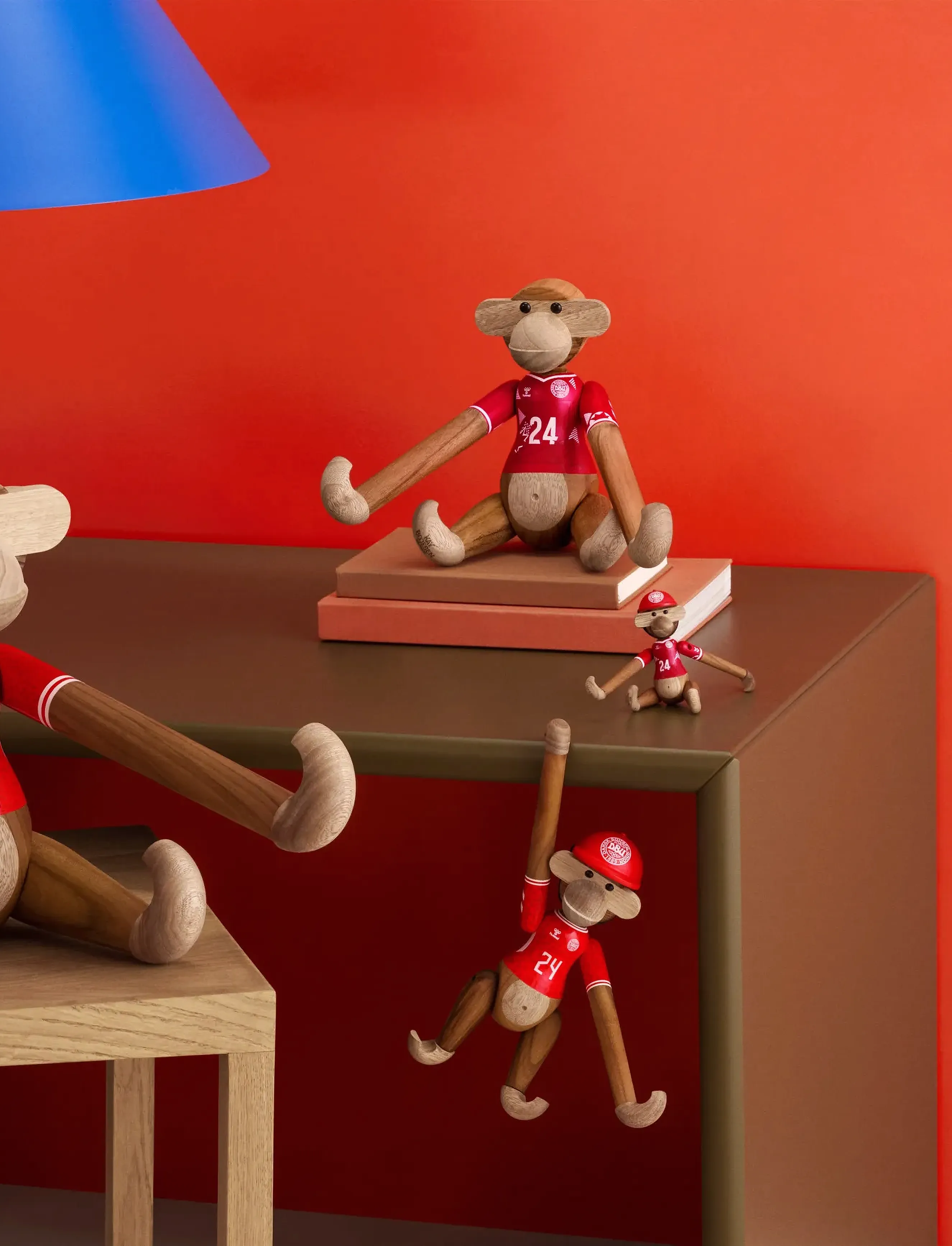 Kay Bojesen Kasket X Dbu Mini Rød, MINI, Decorative Accessories-details, Rot - Wooden Figures, Homeware