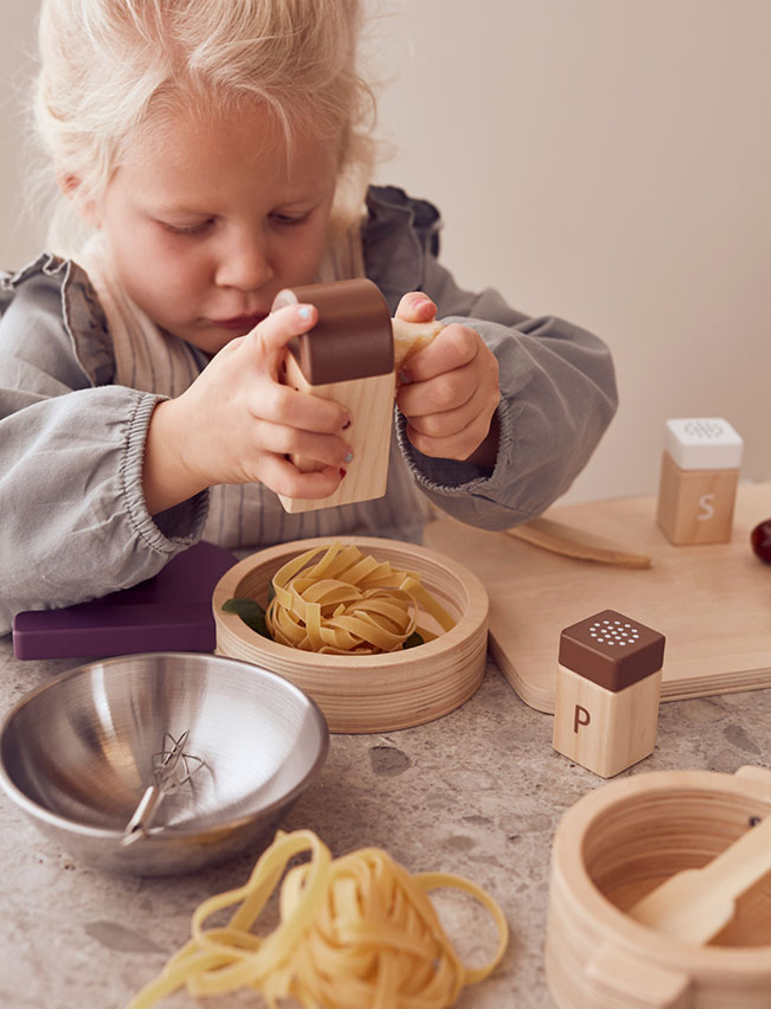 Kid's Concept - Cookware play set BISTRO - mänguköögi tarvikud - purple,nature - 2