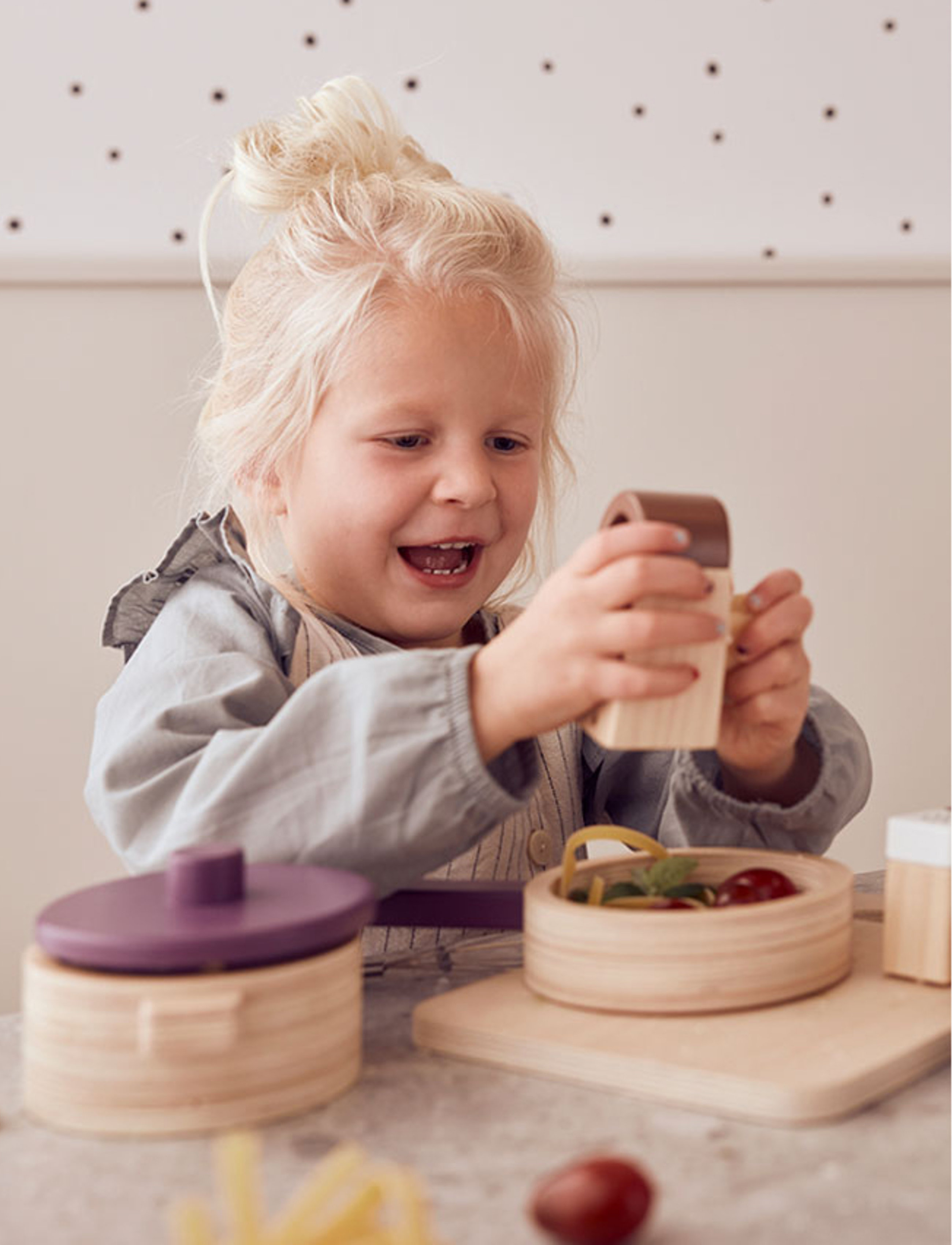 Kid's Concept - Cookware play set BISTRO - mänguköögi tarvikud - purple,nature - 3