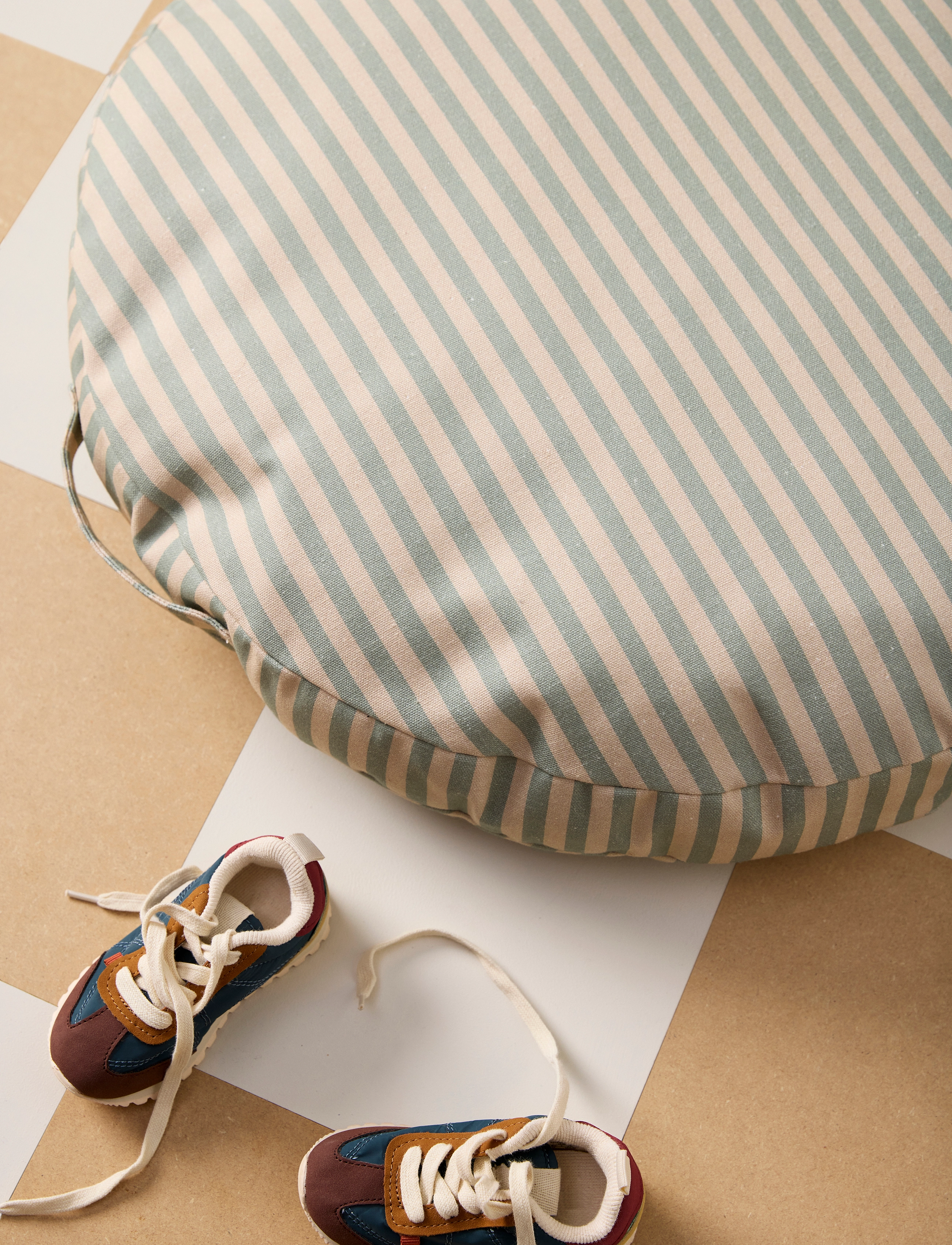 Kid's Concept Floor Cushion 60cm Stripe, One Size, Multi/patterned, Indretning Til Børn > Puder, Børn