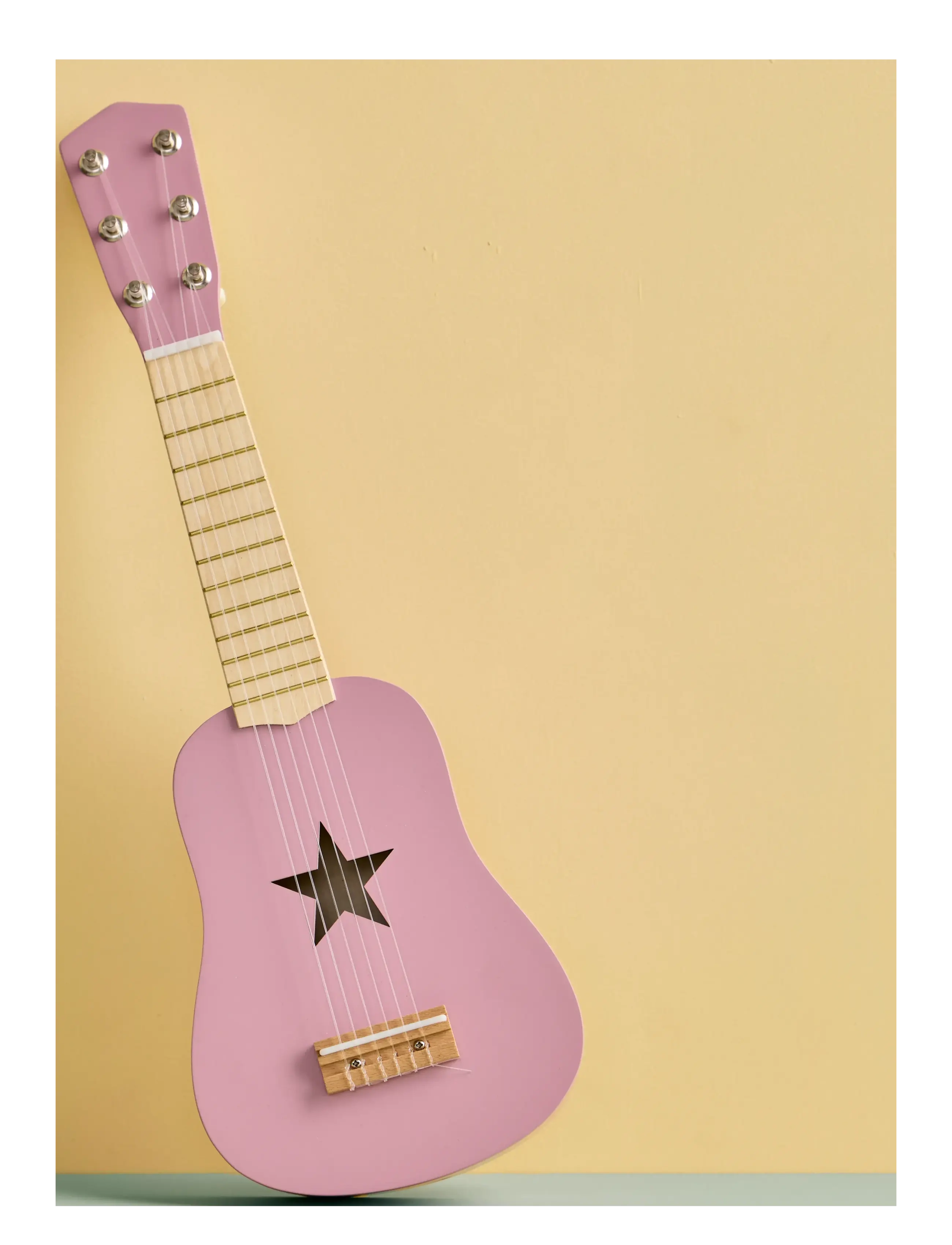 Kid's Concept - Guitar dark pink - musical instruments - pink - 2
