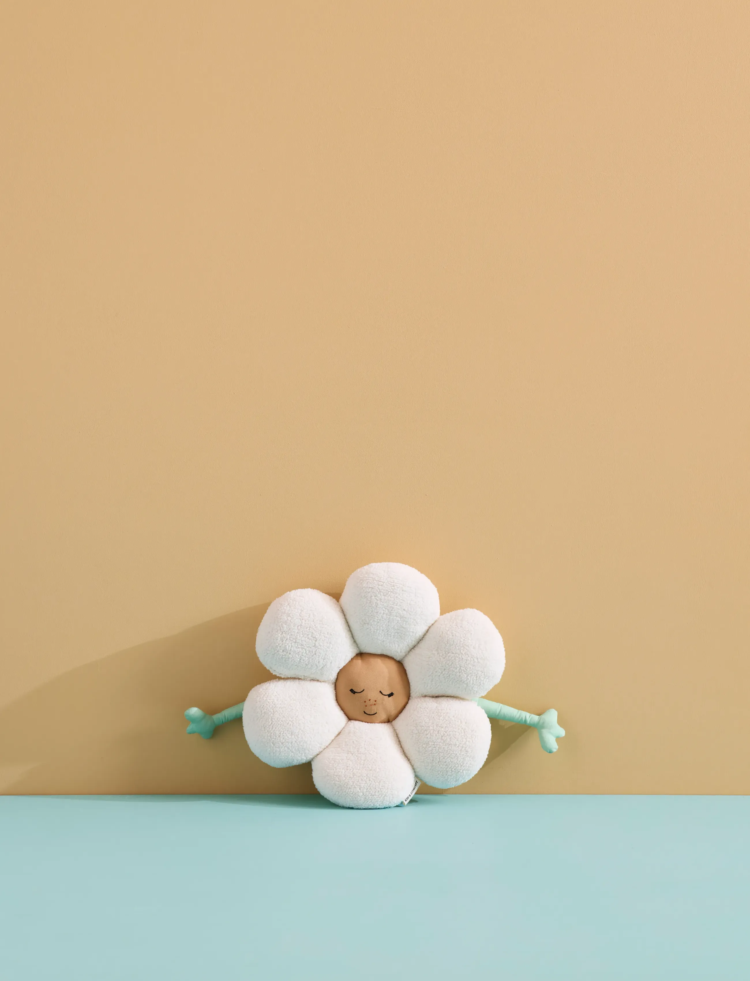 Kid's Concept - Cushion friendly flower - bamser - multi - 5