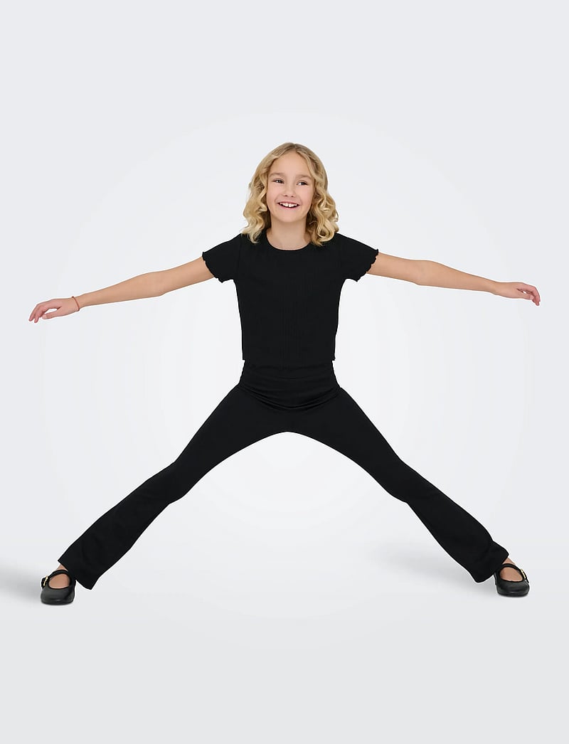 Kids Only - KOGPAIGE FLARED PANT PNT NOOS - byxor - black - 4