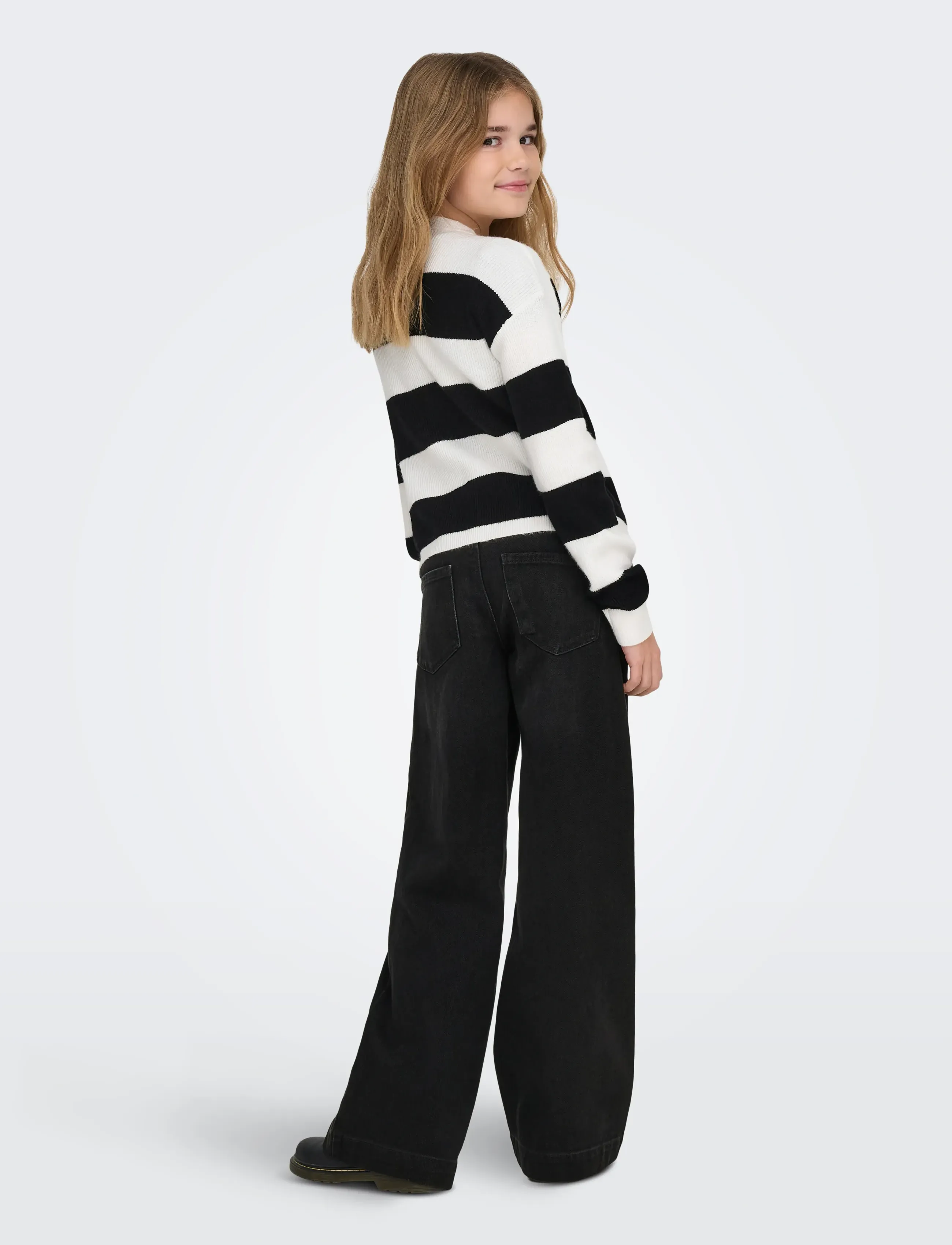 Kids Only - KOGCOMET WIDE DNM PIM528 NOOS - hosen mit weitem bein - washed black - 3