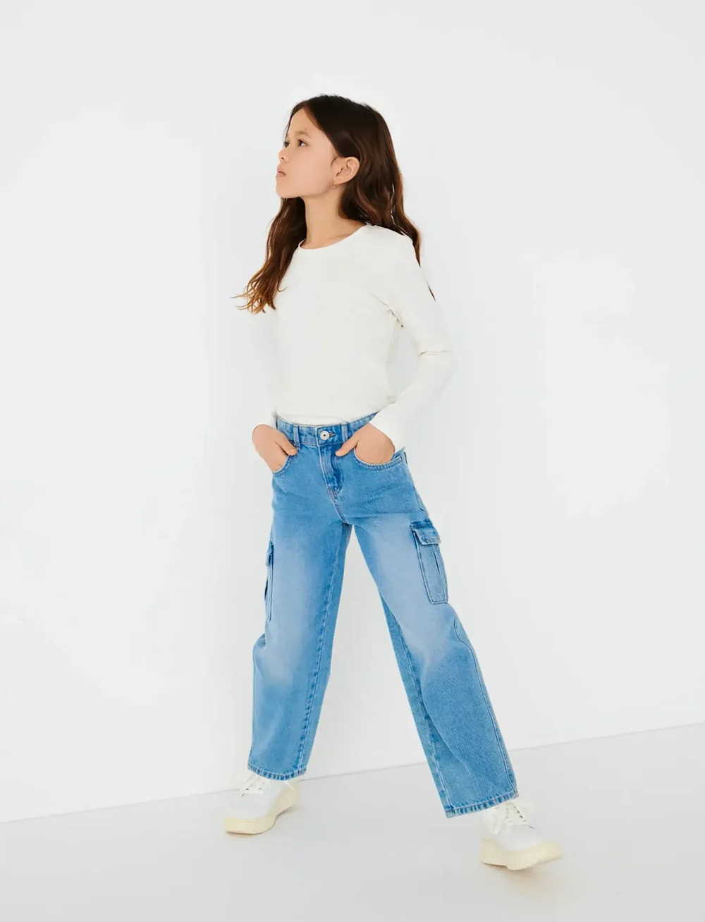 Kids Only - KOGHARMONY WIDE CARGO CARROT PIM NOOS - vida jeans - light blue denim - 0