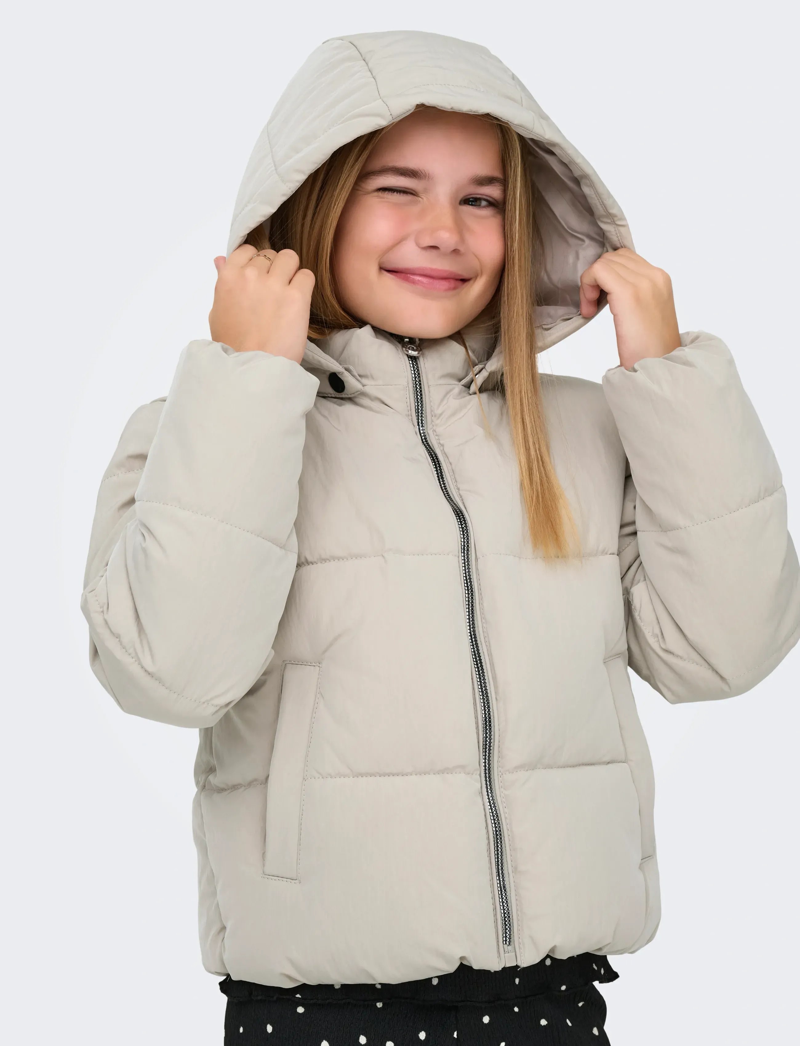 Kids Only - KOGDOLLY LIFE SHT PUFFER JACKET OTW NOOS - puhvis ja polsterdatud - pumice stone - 5