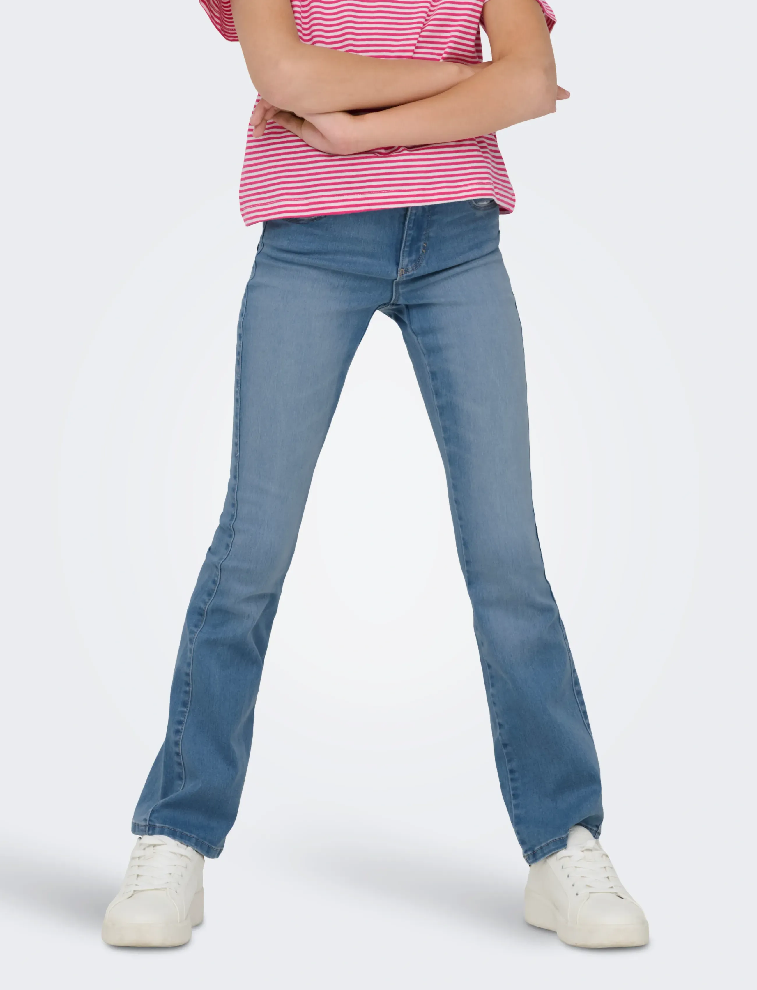 Kids Only KOGROYAL LIFE REG FLARED PIM020 NOOS - Bootcut jeans - LIGHT BLUE DENIM / blue