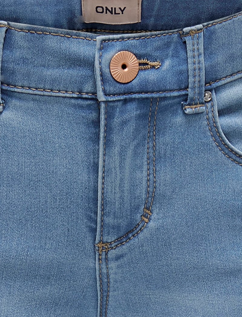 Kids Only - KOGROYAL LIFE REG FLARED PIM020 NOOS - bootcut jeans - light blue denim - 4