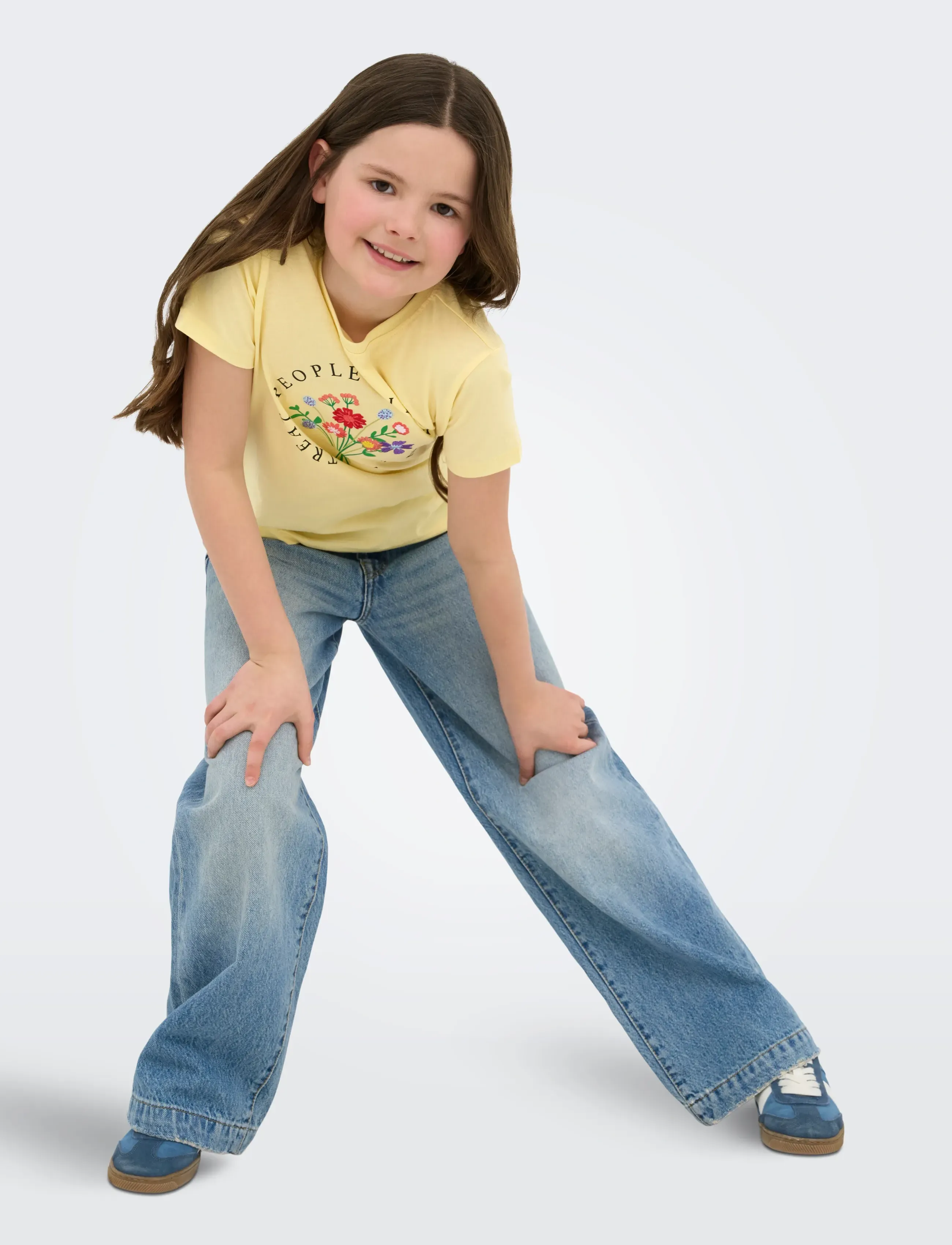 Kids Only - KOGEMMA LIFE REG S/S FLOWER TOP JRS NOOS - kurzärmelige - sunlight - 5