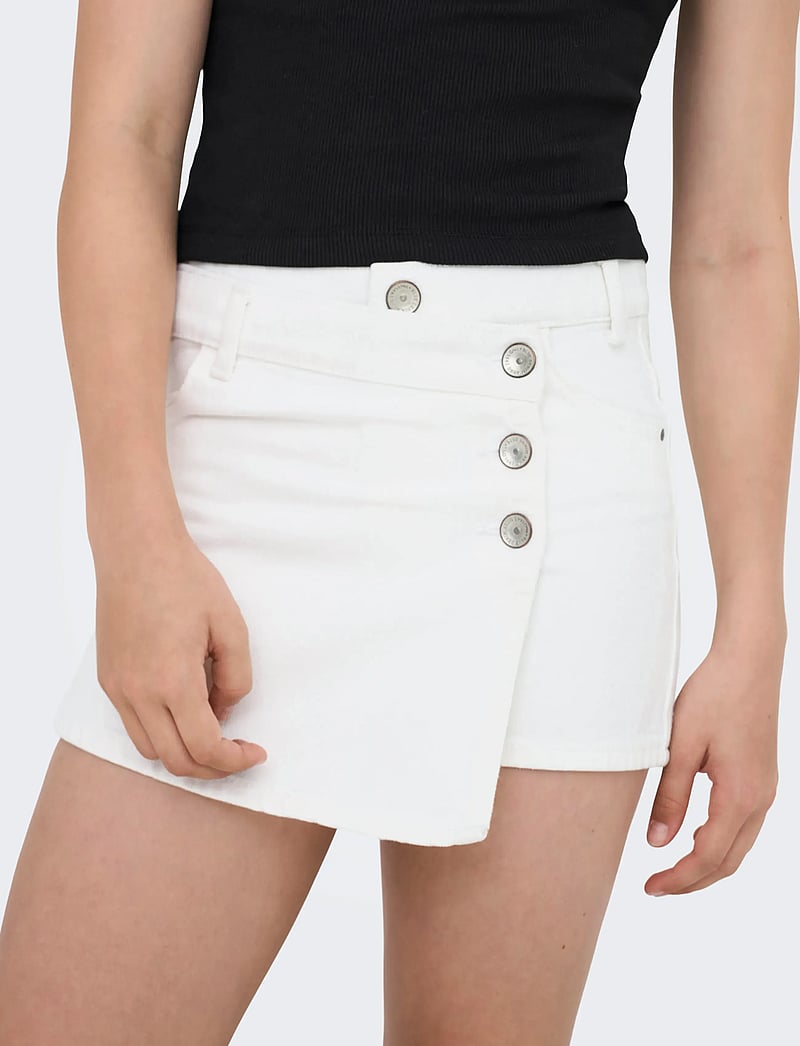 Kids Only - KOGJENNY SKORT DNM PIM020 NOOS - Šortai - white - 5