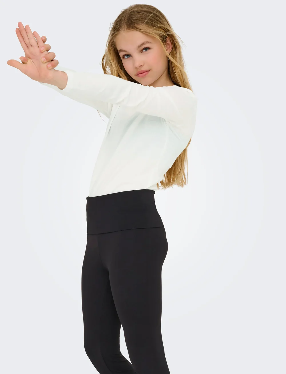 Kids Only - KOGNEW ONLY LIFE L/S TEE JRS NOOS - långärmade t-shirts - cloud dancer - 4