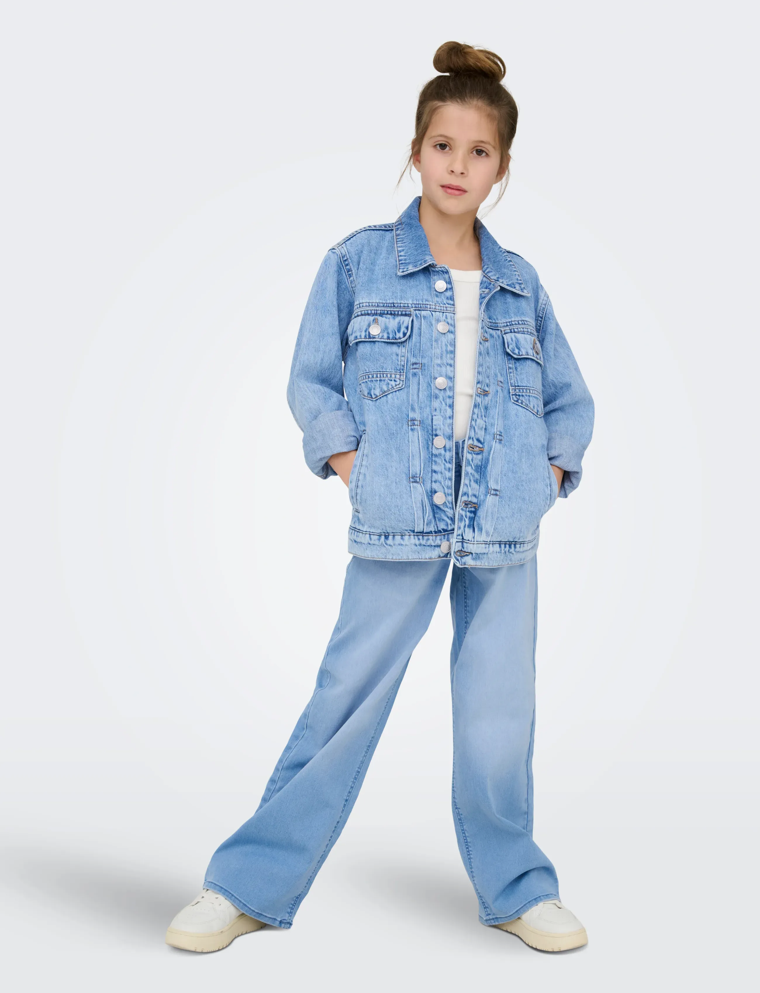 Kids Only - KOGSYLVIE CLEAN WIDE LEG LB DNM PIM NOOS - hosen mit weitem bein - light blue denim - 4