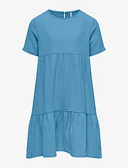 Kids Only - KOGTHYRA S/S LAYERED DRESS WVN - casual jurken met korte mouwen - blissful blue - 0