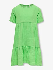 Kids Only - KOGTHYRA S/S LAYERED DRESS WVN - short-sleeved casual dresses - spring bouquet - 0