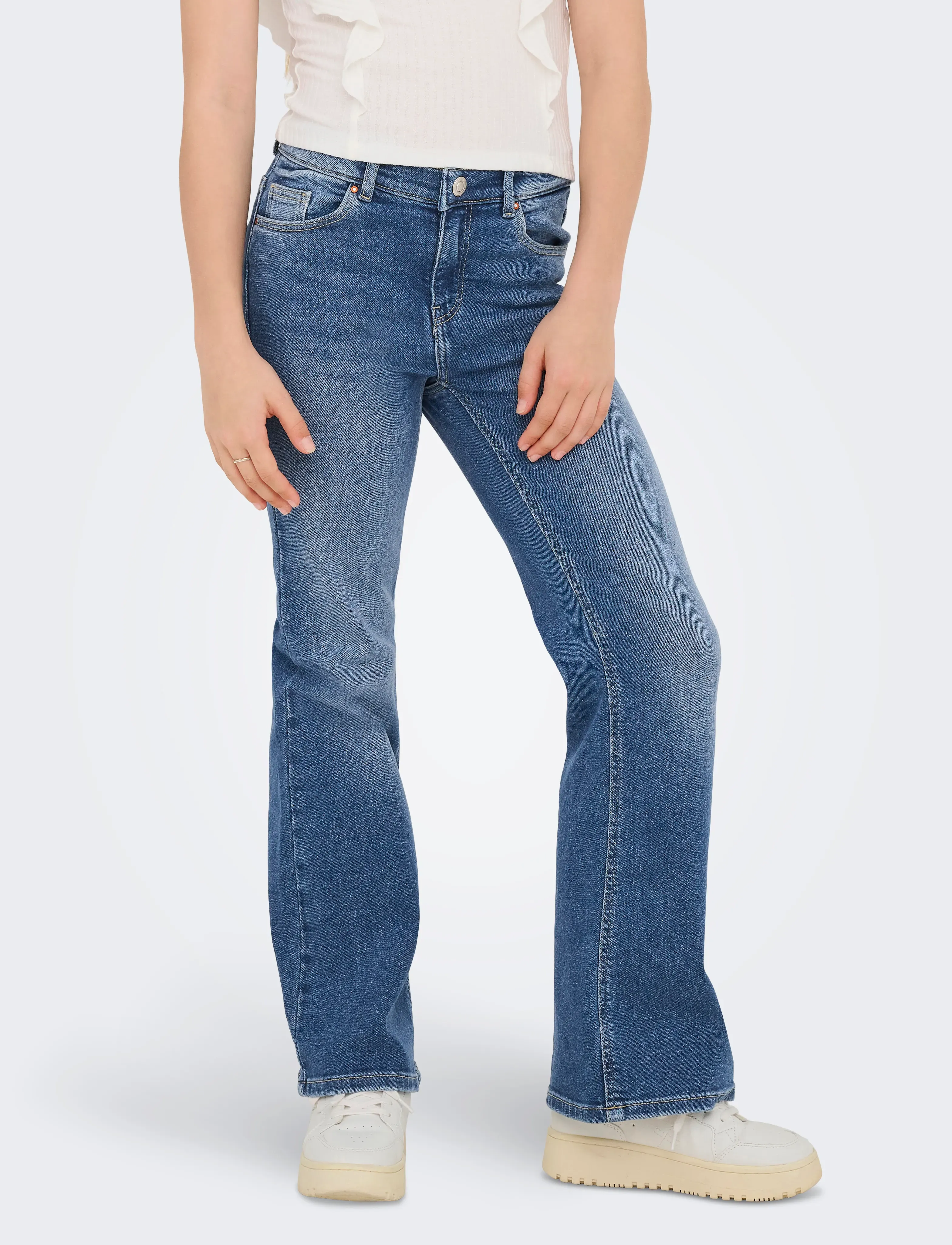 Kids Only KOGJUICY LIFE FLARED DNM CRO557 NOOS - Bootcut jeans - MEDIUM BLUE DENIM / blue