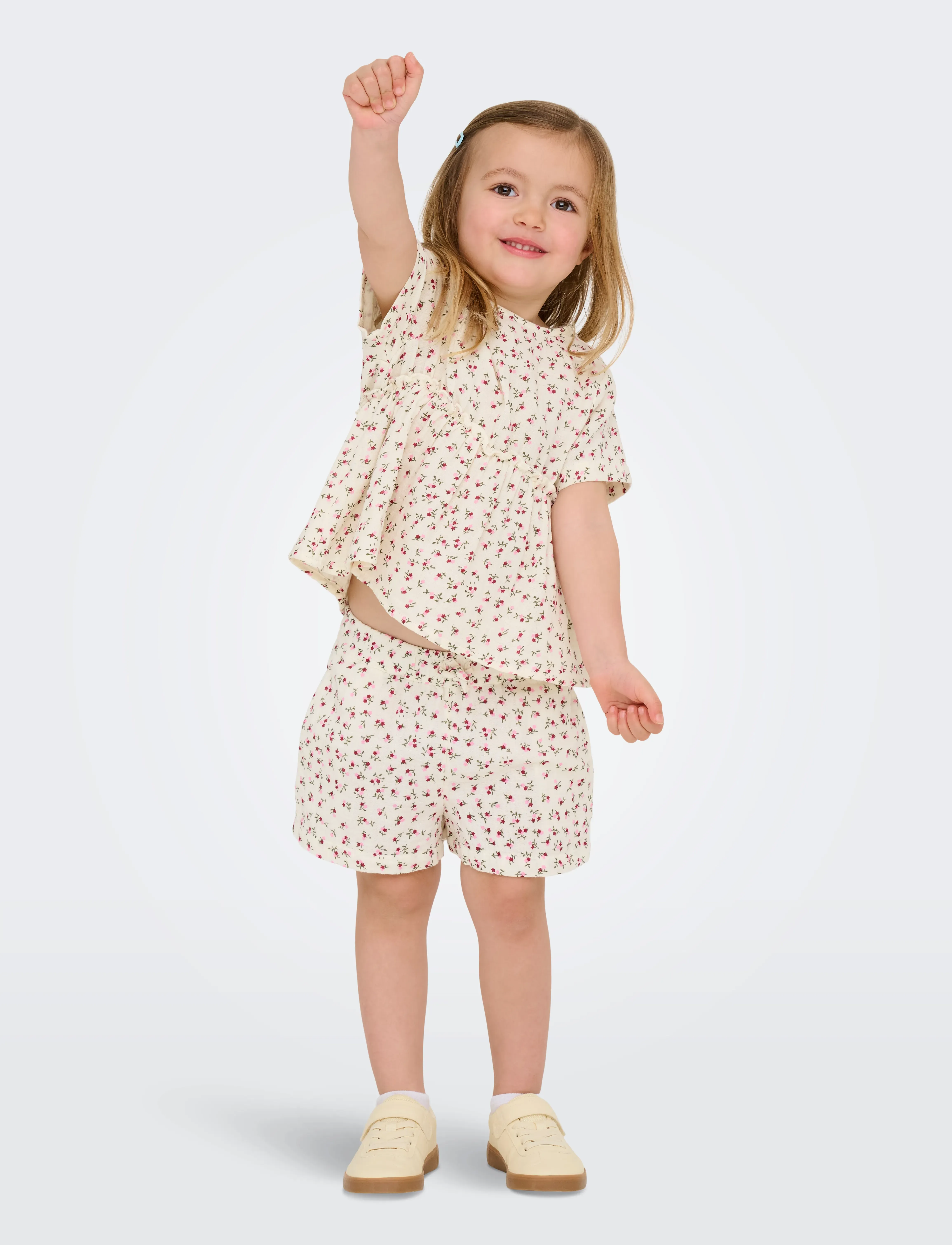 Kids Only - KMGTHYRA LIFE STRING SHORTS WVN NOOS - casual shorts - tofu - 5