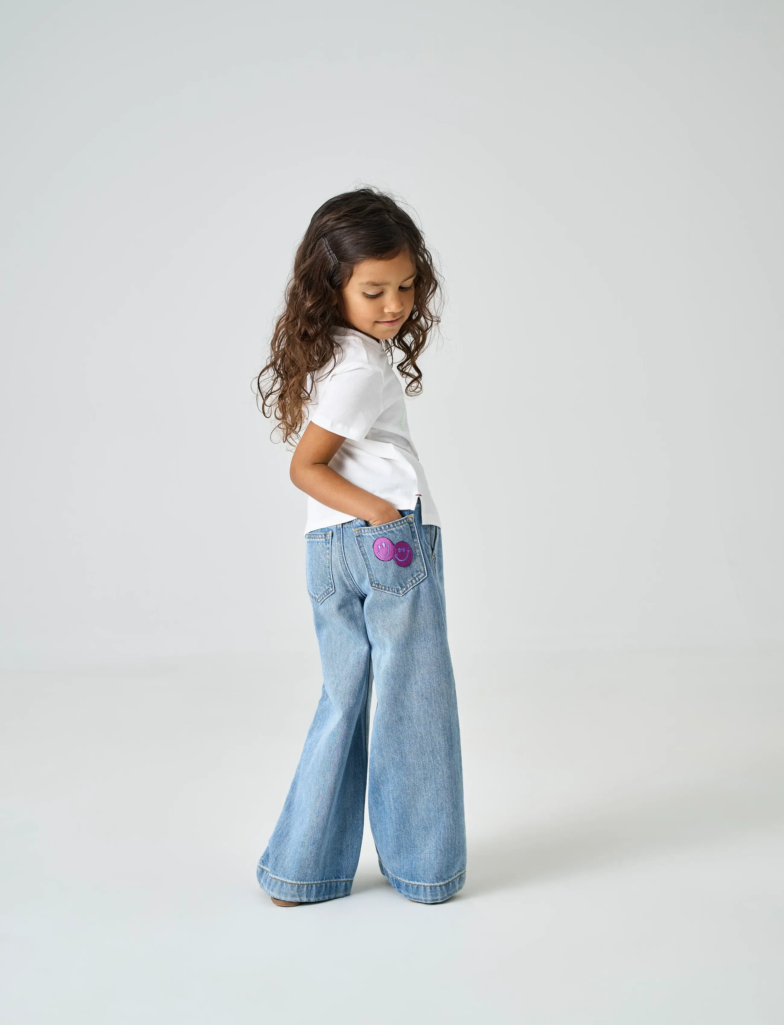 Kids Only - KMGCOMET SMILEY WIDE DNM NOOS - pantalons larges - light blue denim - 3