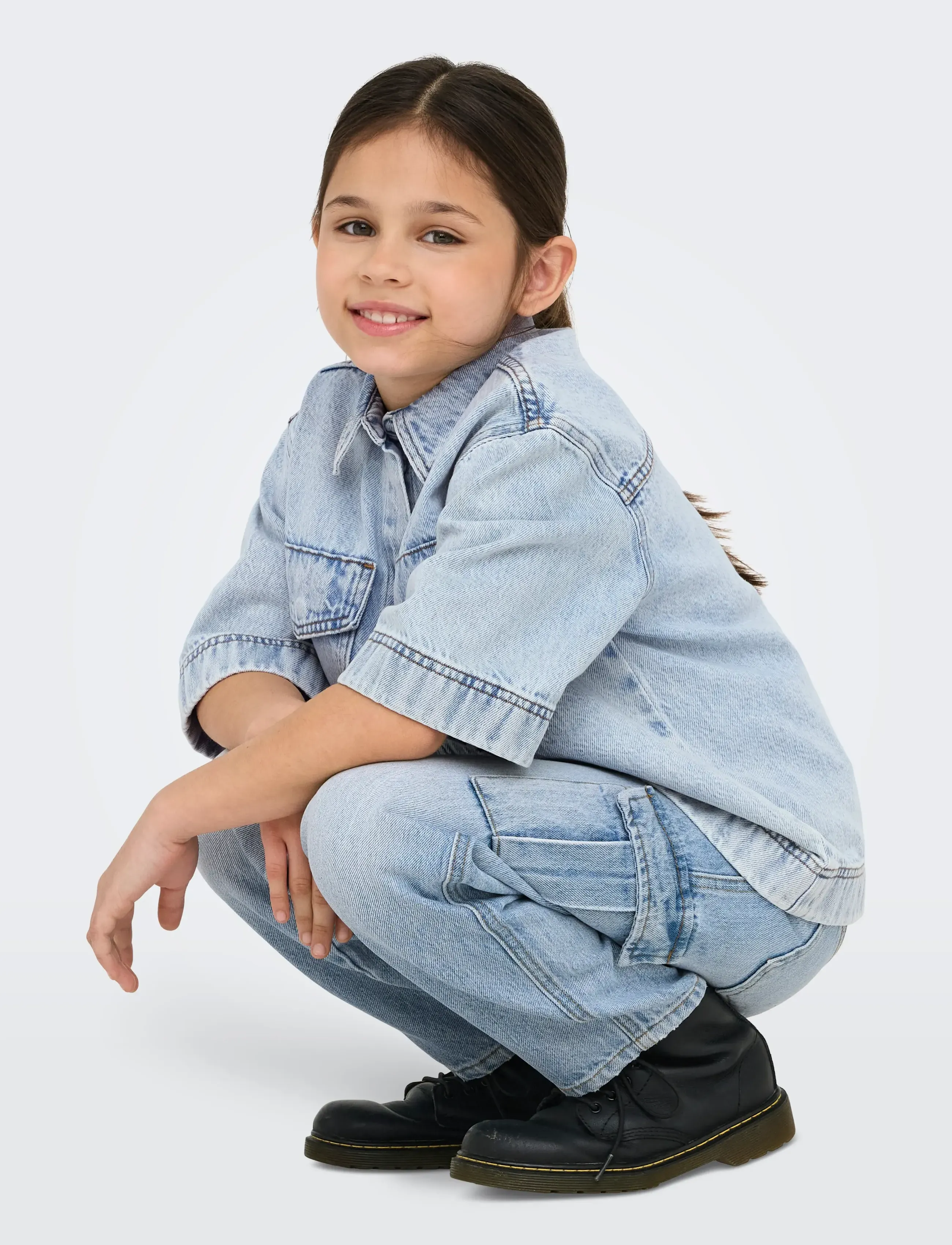 Kids Only - KOGHARMONY WIDE CARGO CARROT AZG NOOS - szerokie dżinsy - light blue denim - 5