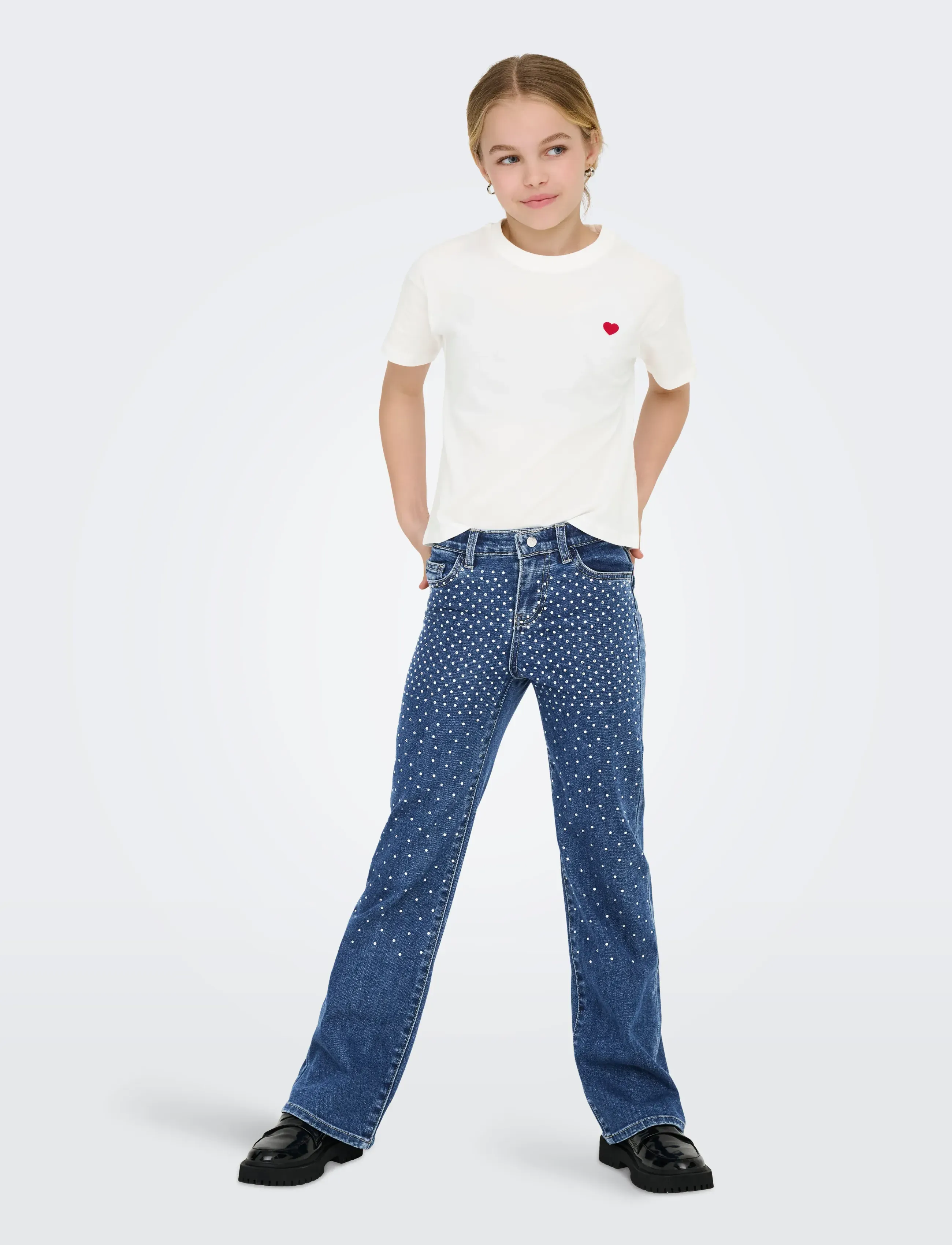 Kids Only - KOGMAIKEN LIFE CROPHEART SS TOP JRS NOOS - t-shirts à manches courtes - cloud dancer - 5