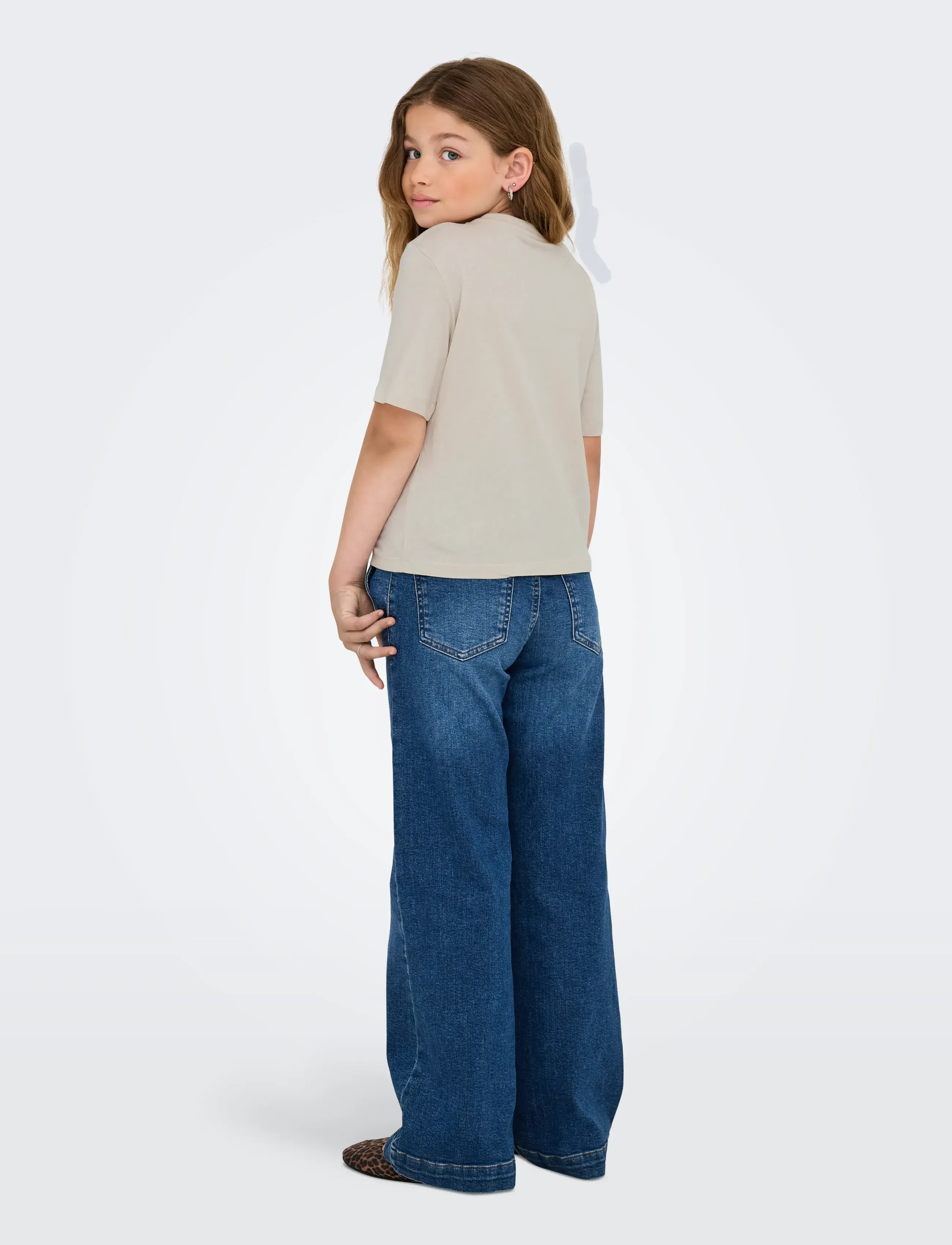 Kids Only - KOGREX LEO HEART S/S TOP JRS NOOS - t-shirts à manches courtes - pumice stone - 3