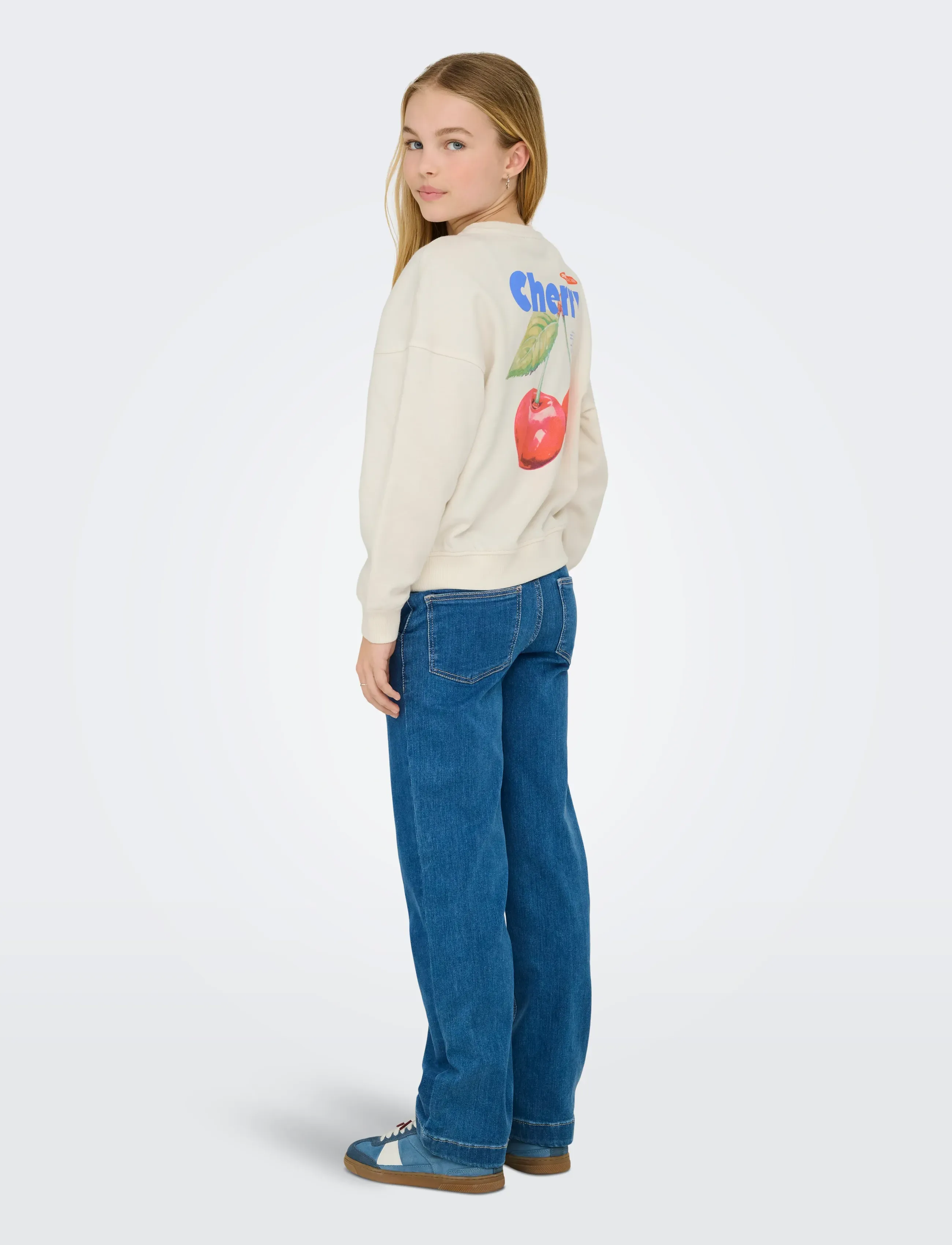 Kids Only - KOGPHILEA LIFE L/S OVZFRUIT ONECK UB SWT - sweat-shirt - tofu - 3