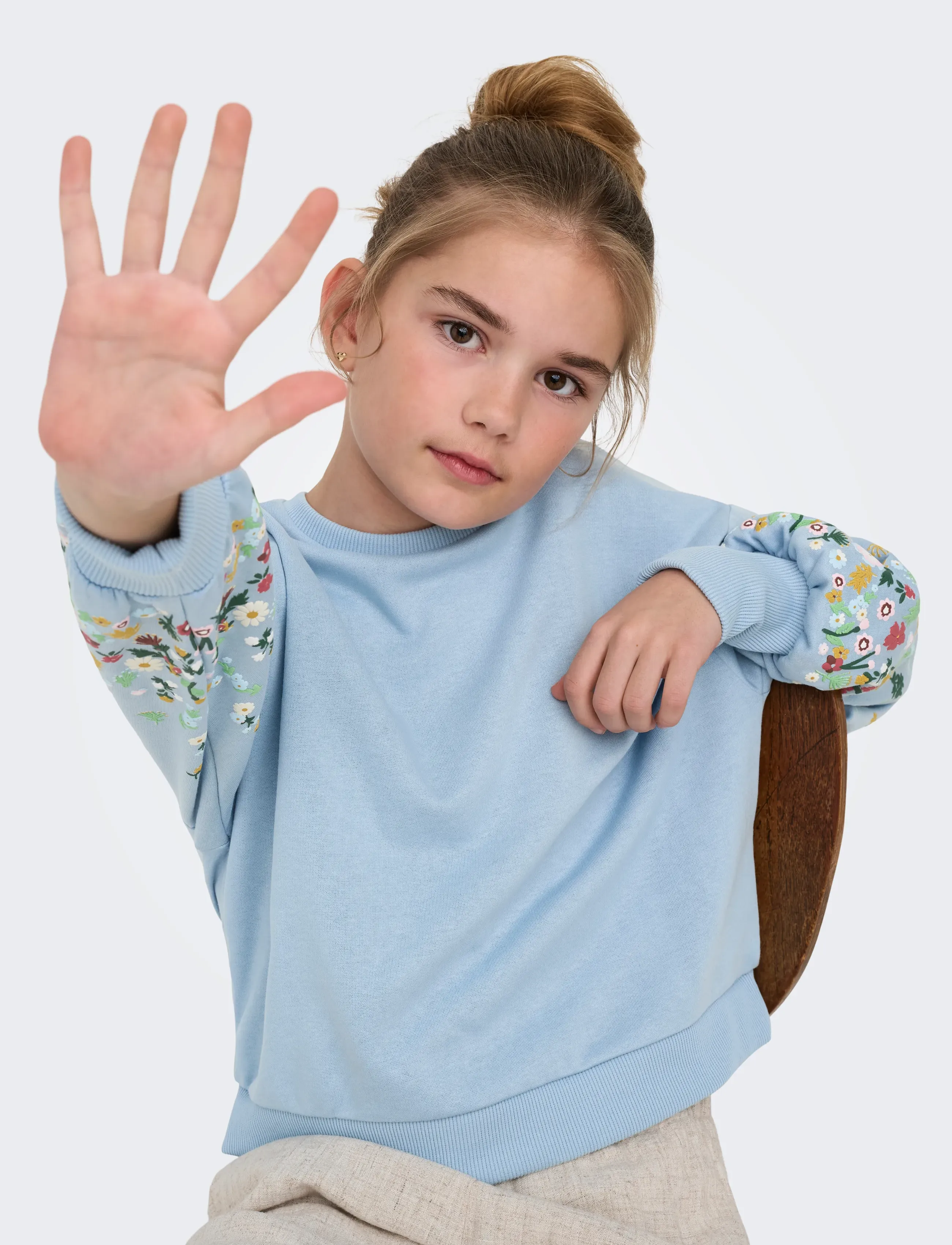Kids Only - KOGBROOKE L/S O-NECK FLOWER SWT NOOS - sweatshirts - cashmere blue - 5