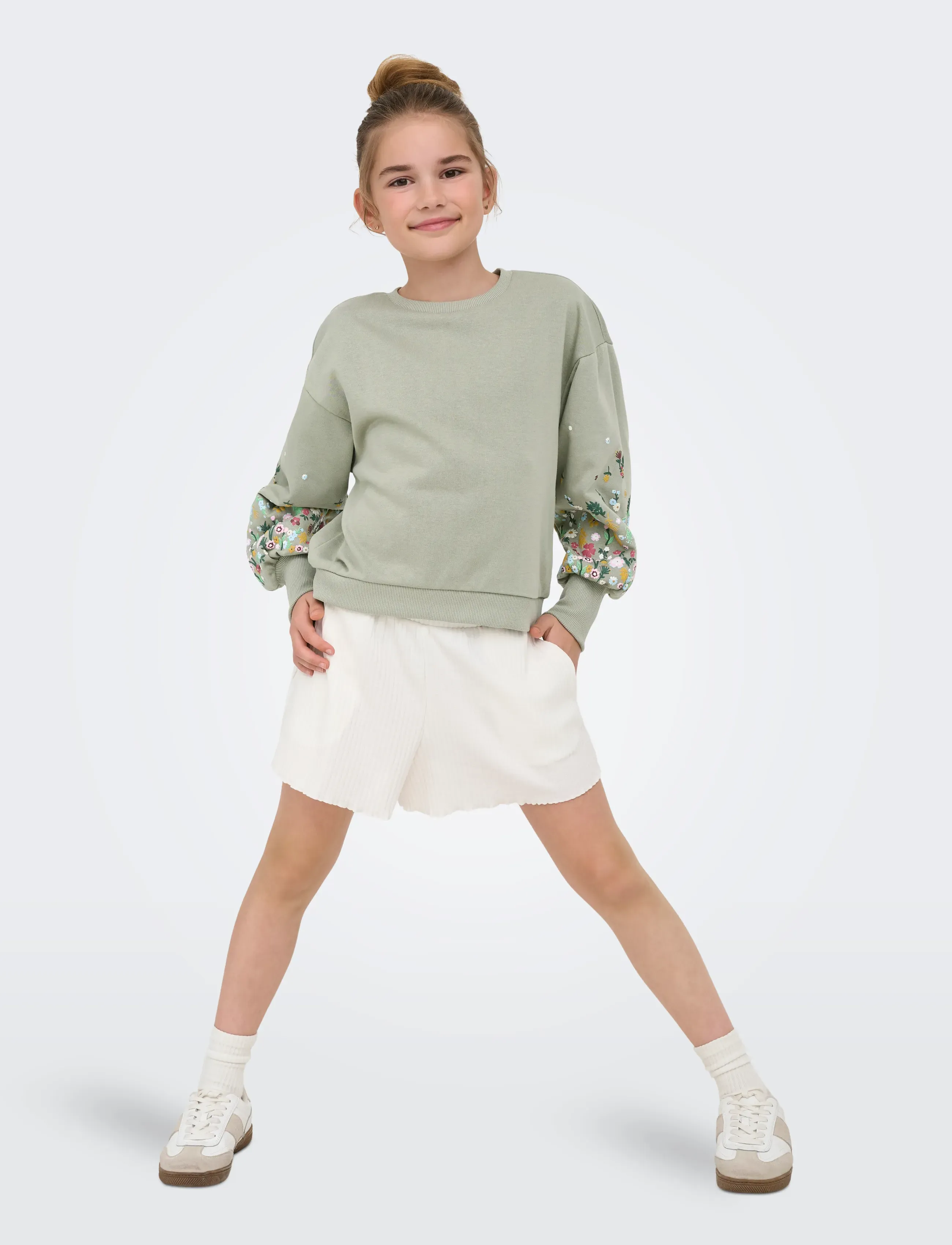 Kids Only - KOGBROOKE LS O-NECK FLOWER SWT NOOS GRL - dressipluusid - seagrass - 4