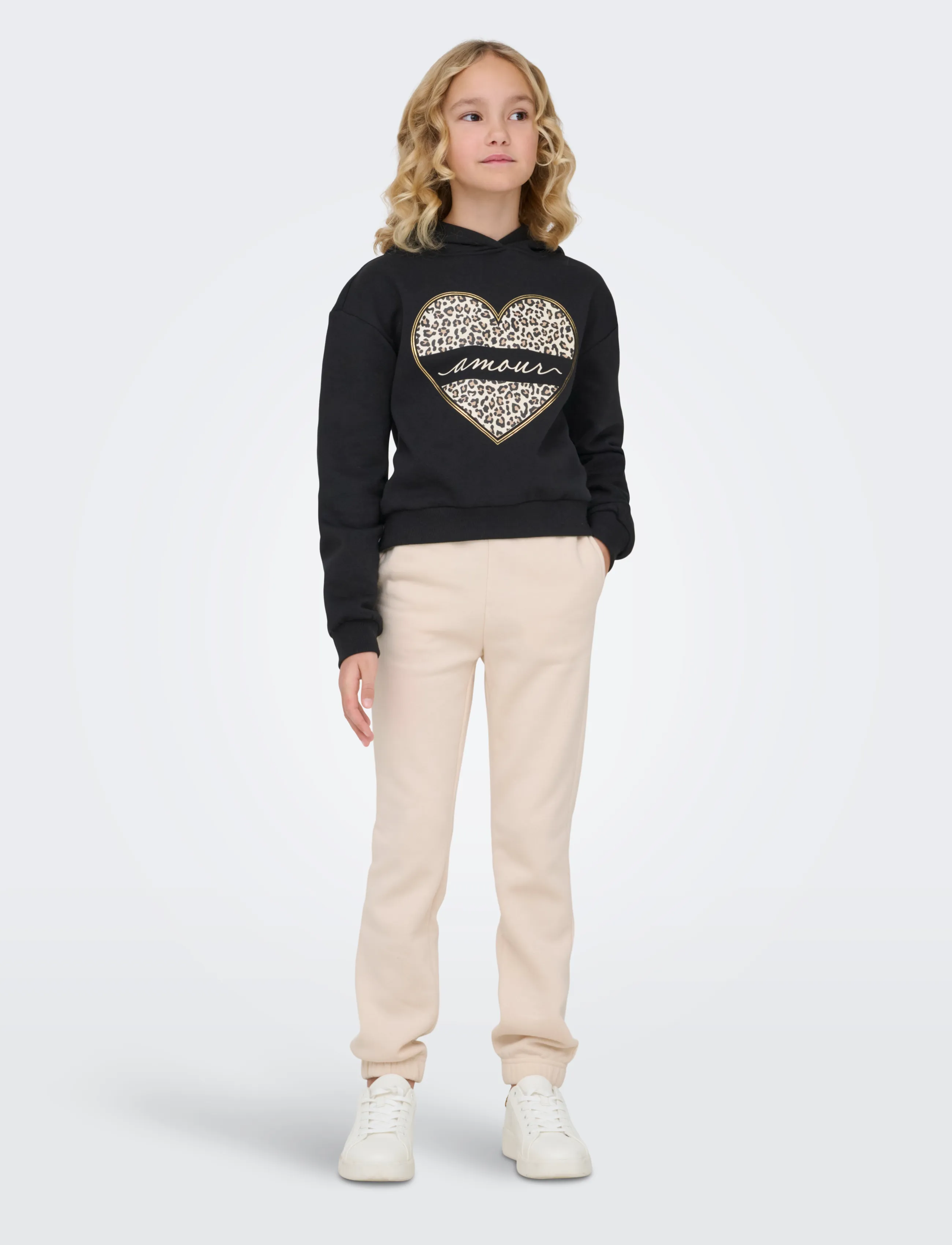 Kids Only - KOGCOOPER LIFE HEART LS HOODIE SWT NOOS - huvtröjor - black - 4