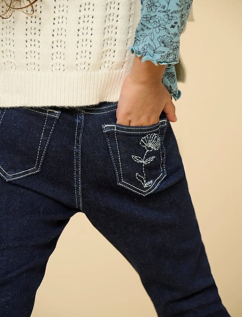 Kids Only - KMGBLUSH FLARED FLOWER DNM DIA - alt laienevad teksad - dark blue denim - 3