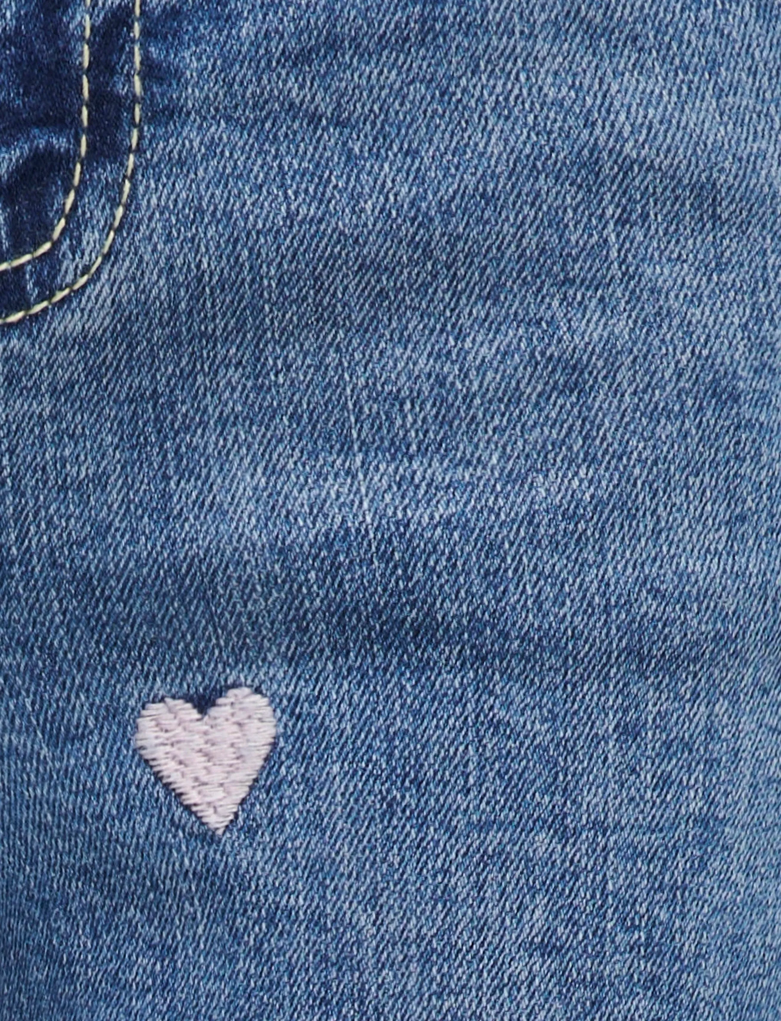 Kids Only - KMGJUICY WIDE LEG HEART EMB JEANS NOOS - pantalons larges - light medium blue denim - 4