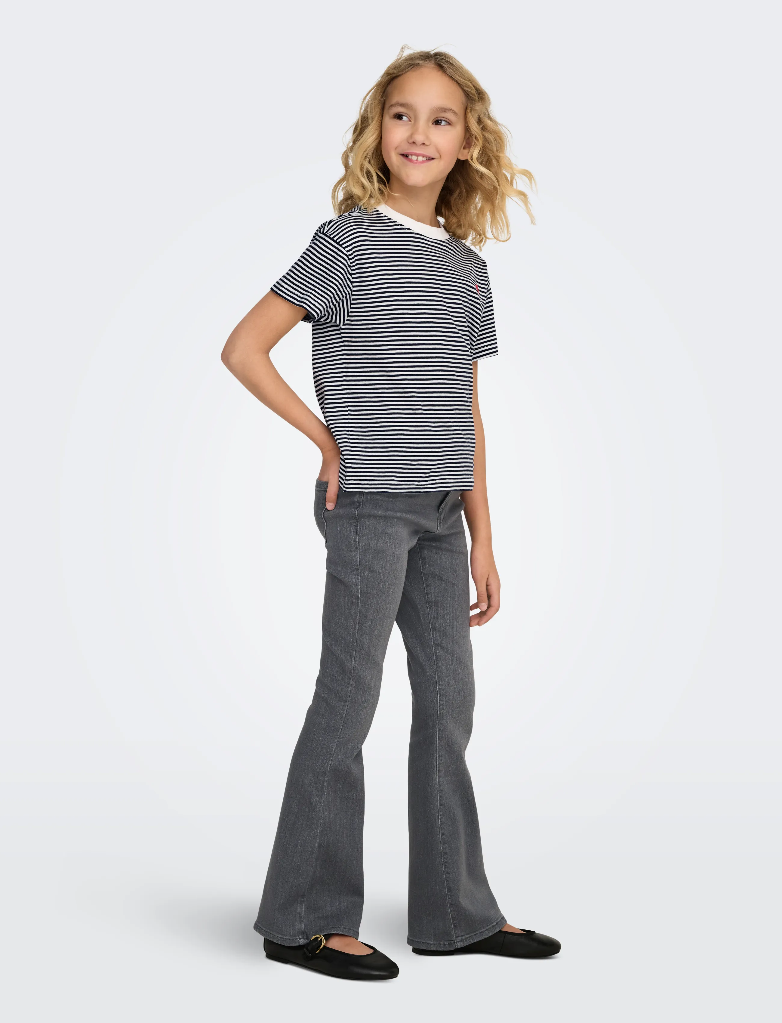 Kids Only - KOGRAIN REG FLARED DNM PIM571 NOOS - jeans évasés - medium grey denim - 4