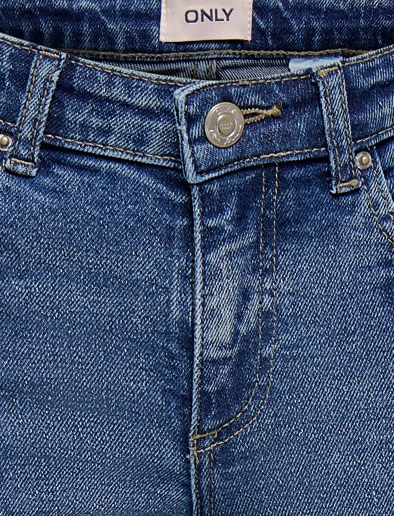 Kids Only - KOGJUICY WIDE LEG PINTUCK DNM AZG - hosen mit weitem bein - medium blue denim - 3