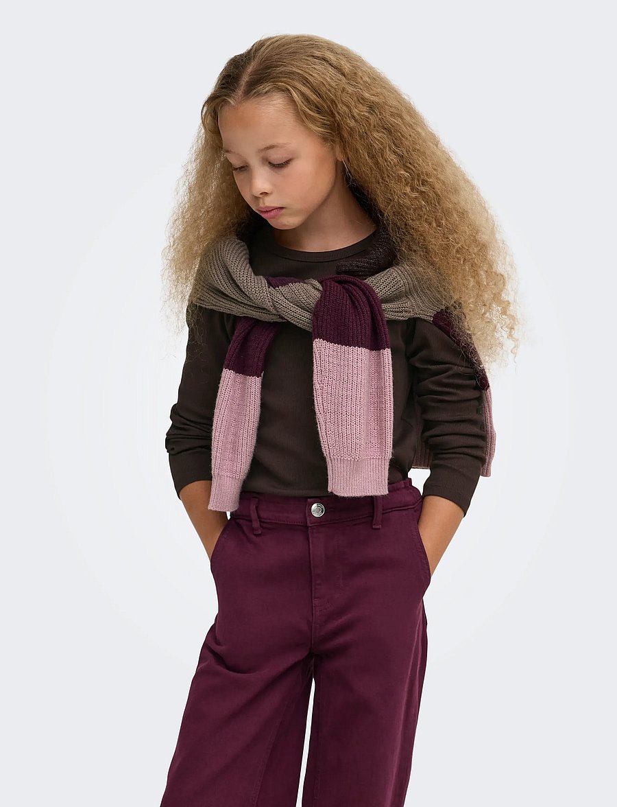 Kids Only - KOGLUCKY L/S O NECK TOP JRS NOOS - langærmede t-shirts - coffee bean - 0