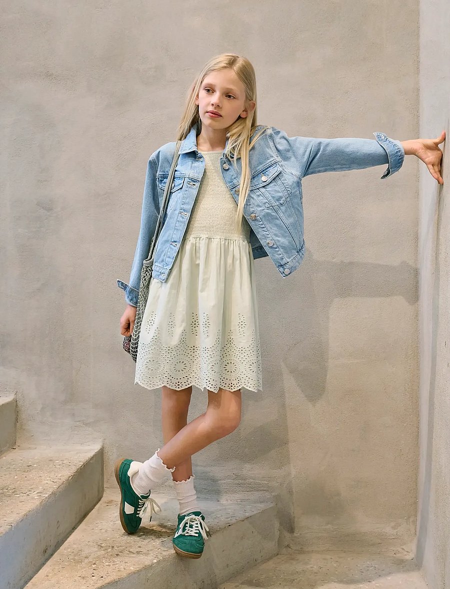 Kids Only - KOGBONDI LIFE STRAP EMB DRESS WVN - Ærmeløse hverdagskjoler - cloud dancer - 0