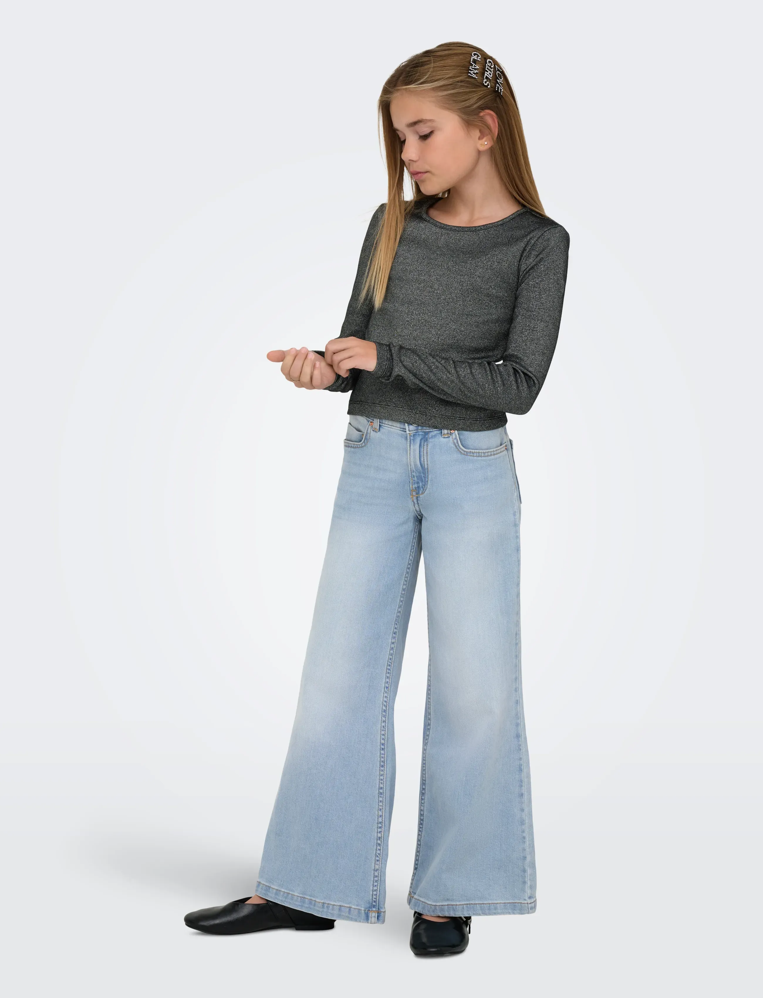 Kids Only - KOGCALIFORNIA MW WIDE FLARED AKM217 NOOS - hosen mit weitem bein - light blue denim - 4