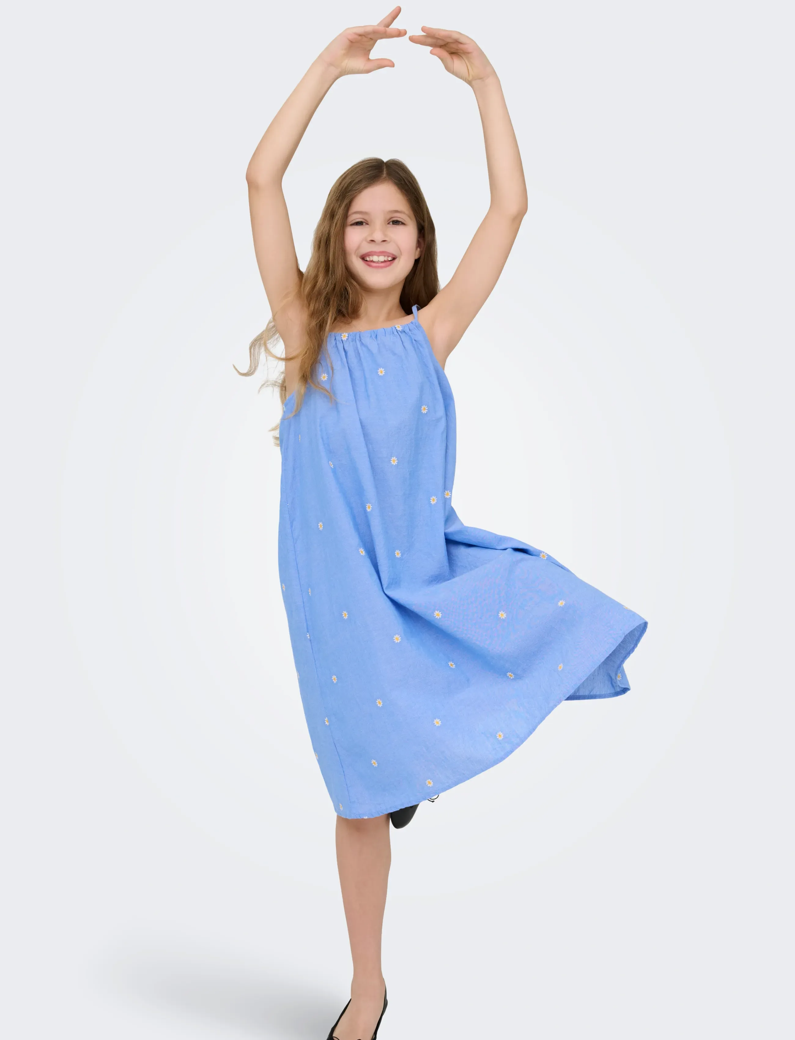 Kids Only - KOGMALOU SL EMB STRAP DRESS WVN - hihattomat arkimekot - cashmere blue - 5