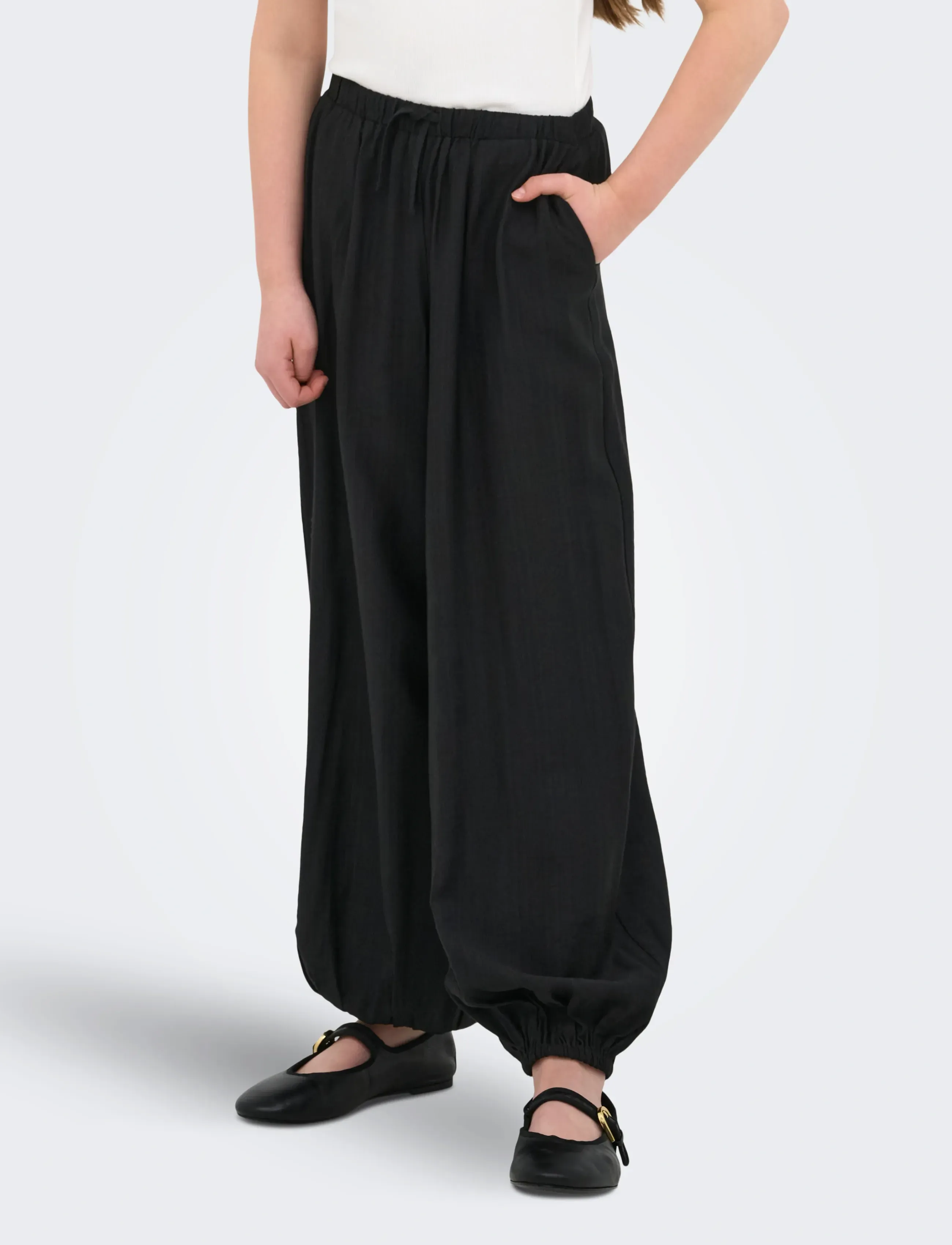 Kids Only KOGVASIA BALLOON PANTS EX WVN - Trousers - BLACK / black