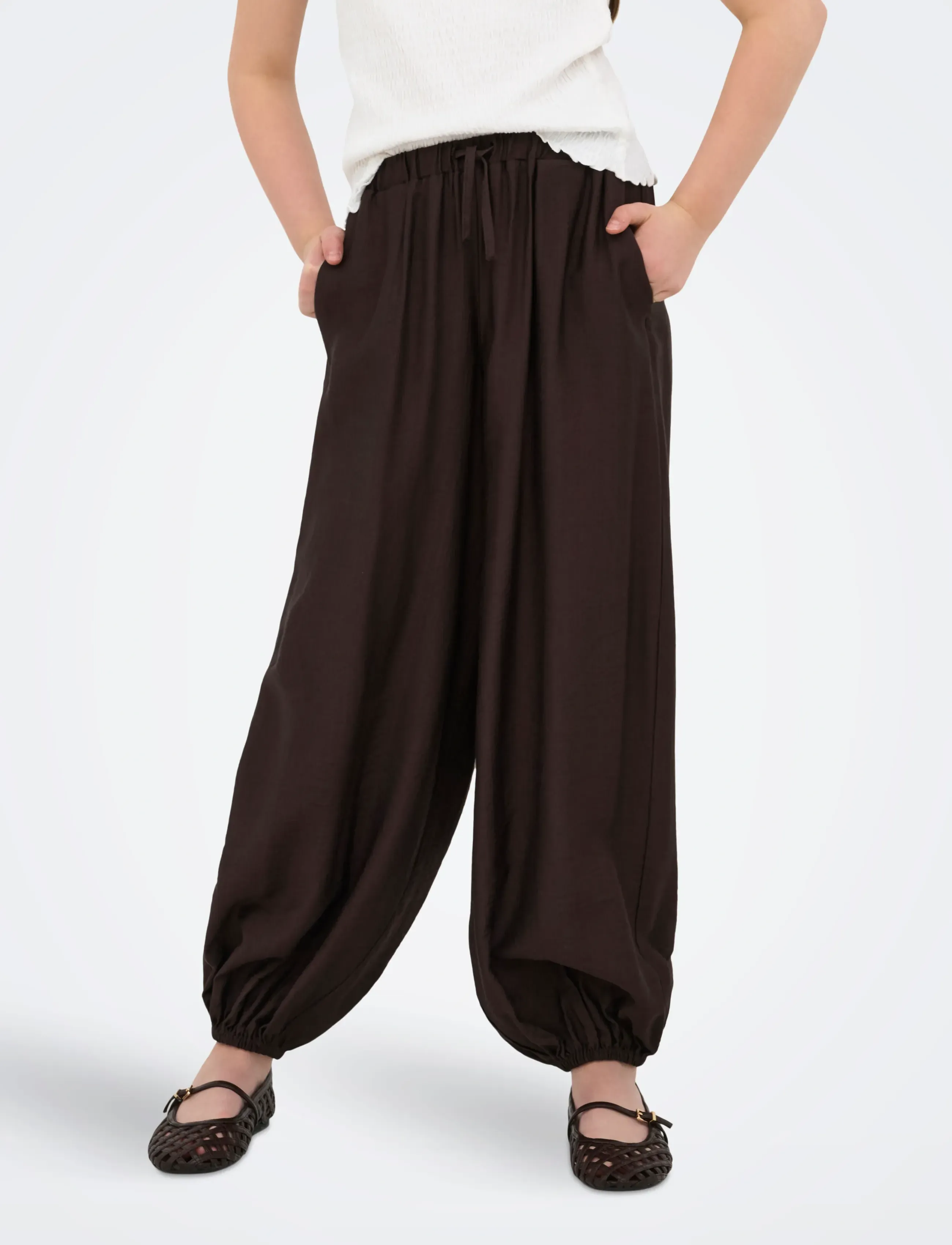 Kids Only KOGVASIA BALLOON PANTS EX WVN - Trousers - CHOCOLATE TORTE / brown