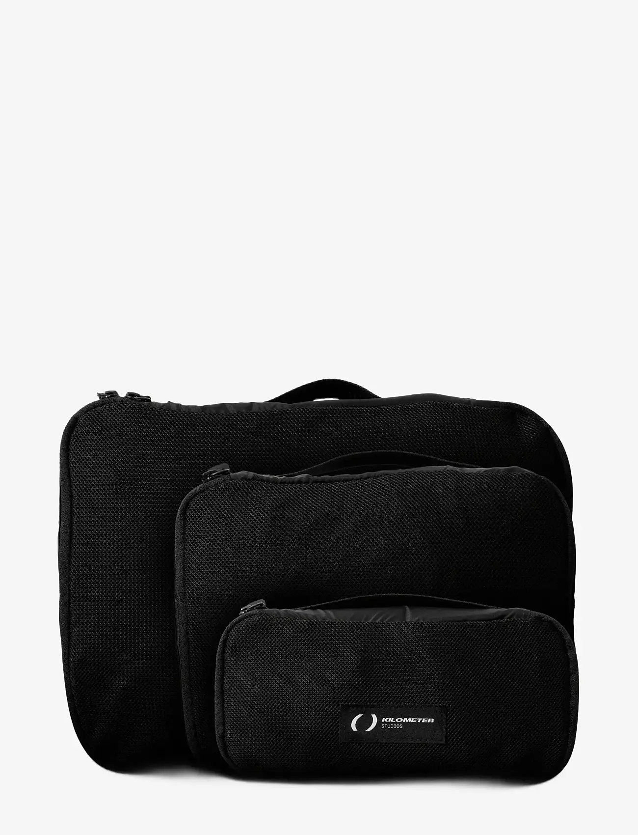 KILOMETER STUDIOS - BOOZT EXCLUSIVE TRAVEL BUNDLE - träningsväskor - black - 3