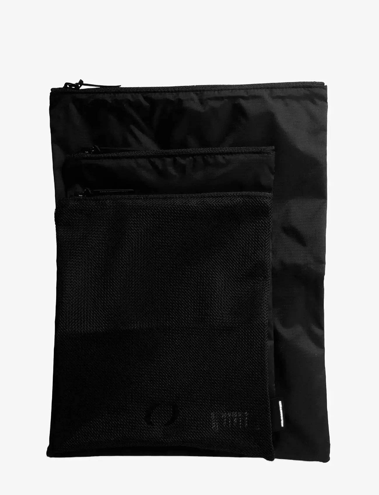 KILOMETER STUDIOS - BOOZT EXCLUSIVE TRAVEL BUNDLE - träningsväskor - black - 4