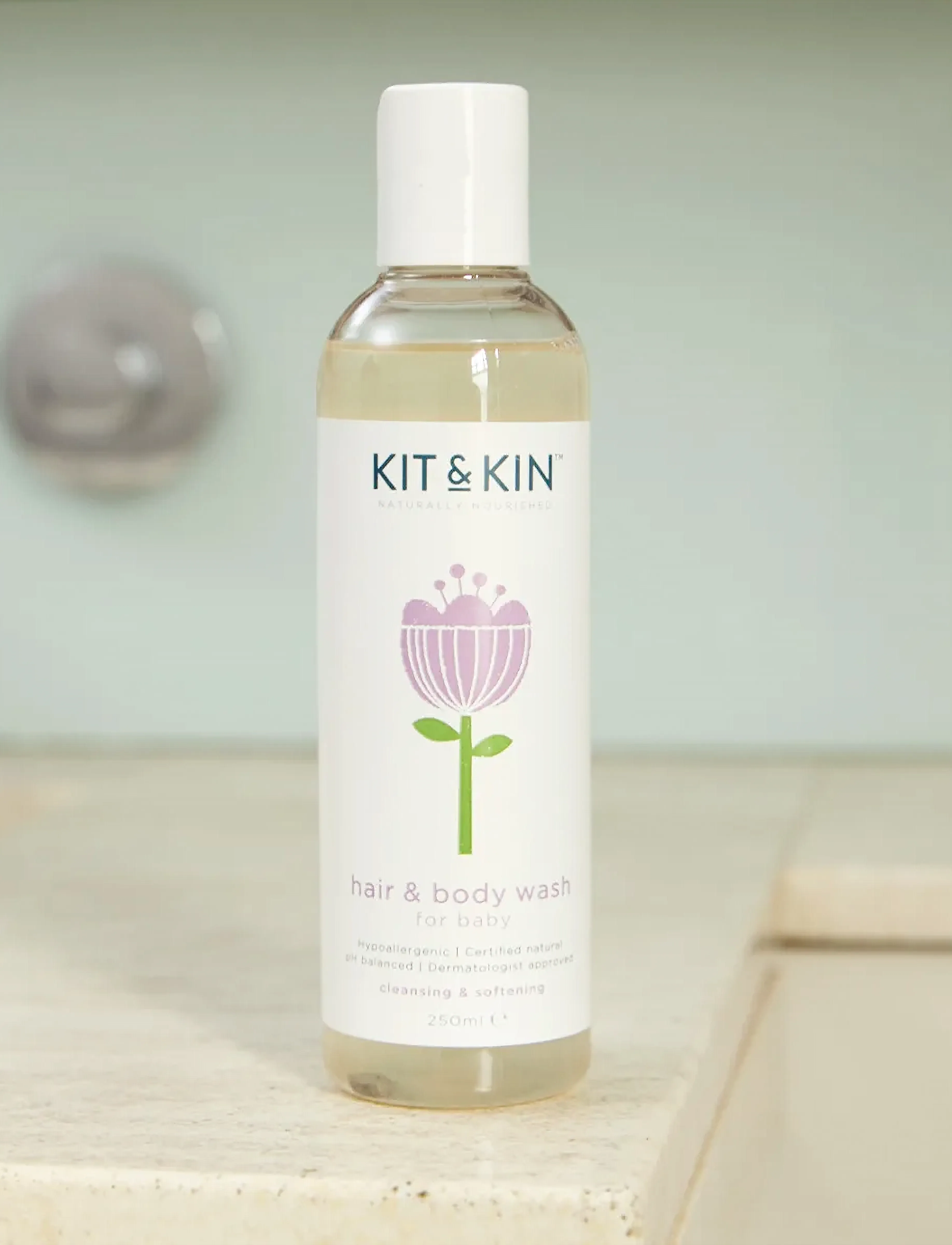Kit & Kin - Baby Shampoo & Body Wash 250ml - hygiejnetilbehør - white - 3
