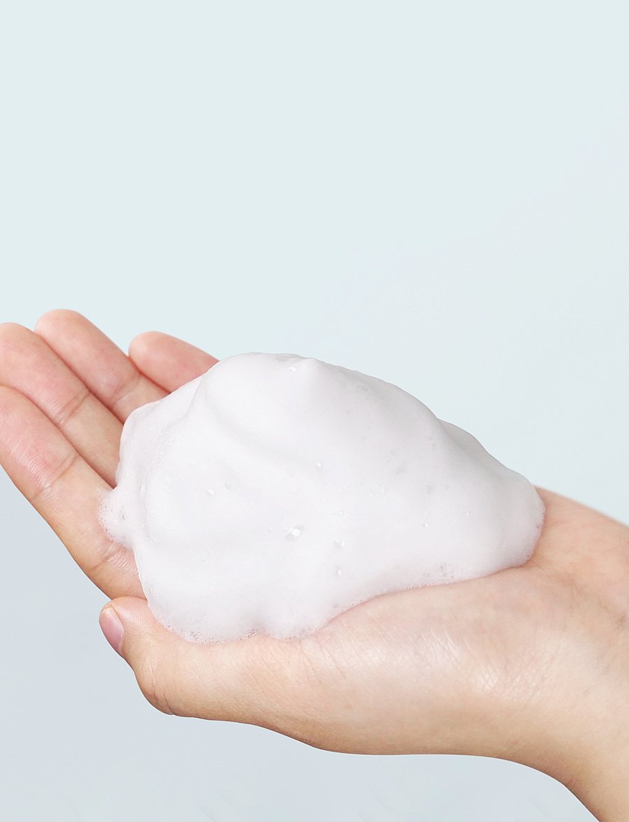 Klairs - Rich Moist Foaming Cleanser - puhastusvahud - white - 3