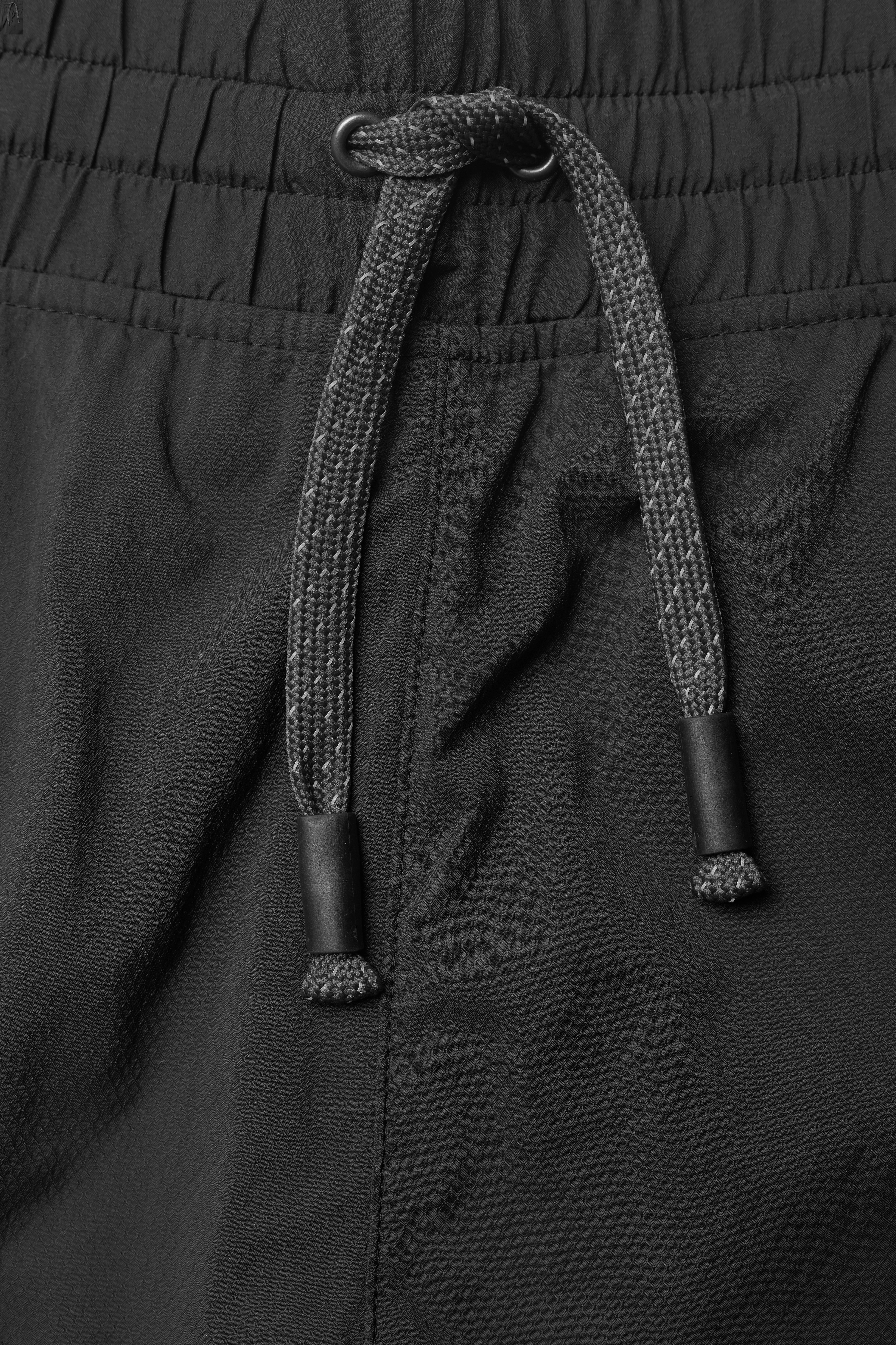 Klättermusen - Laufey Shorts W's - black - 3