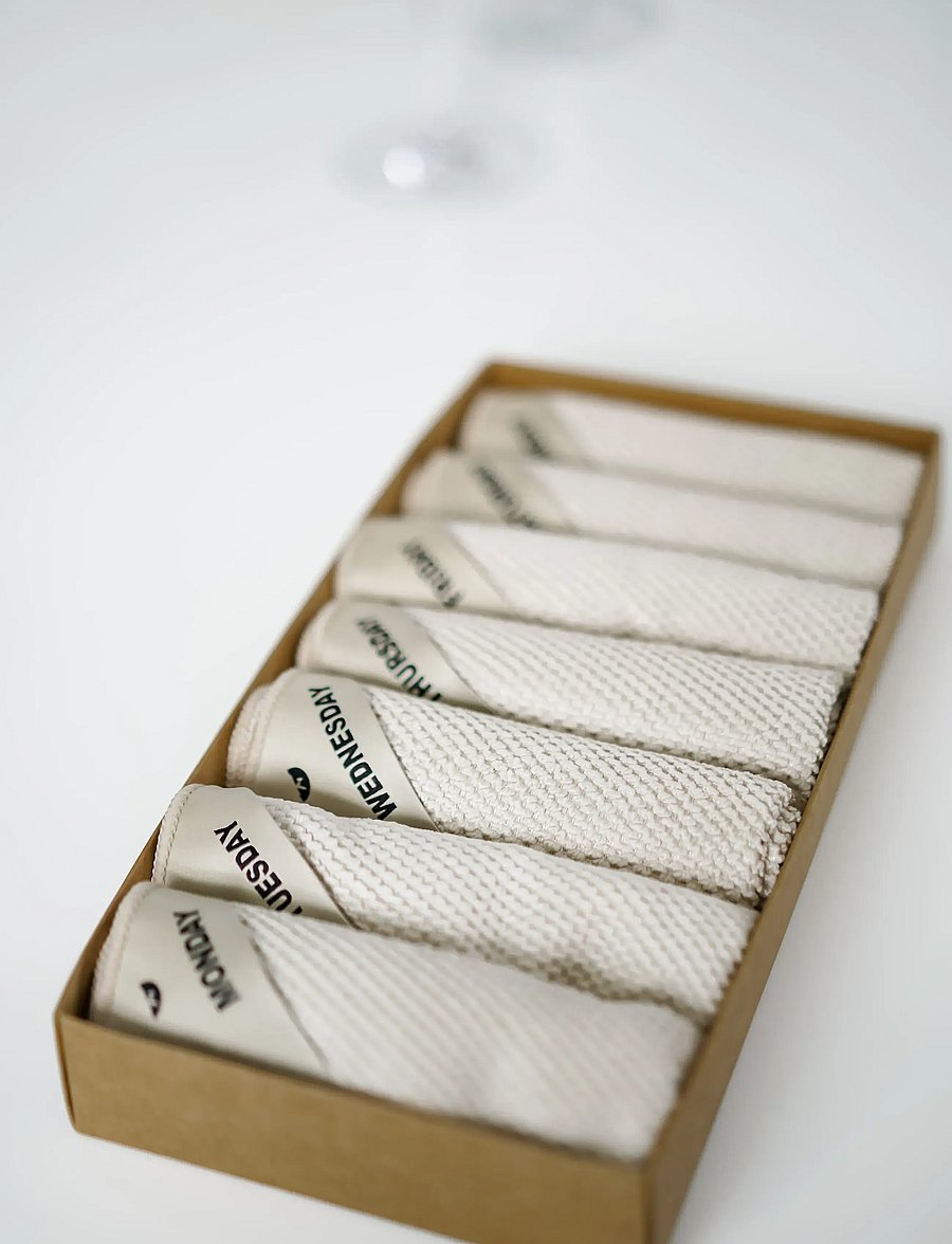 Klud - Premium kitchen cloth weekdays, Almond - tücher & spülbürste - almond - 3