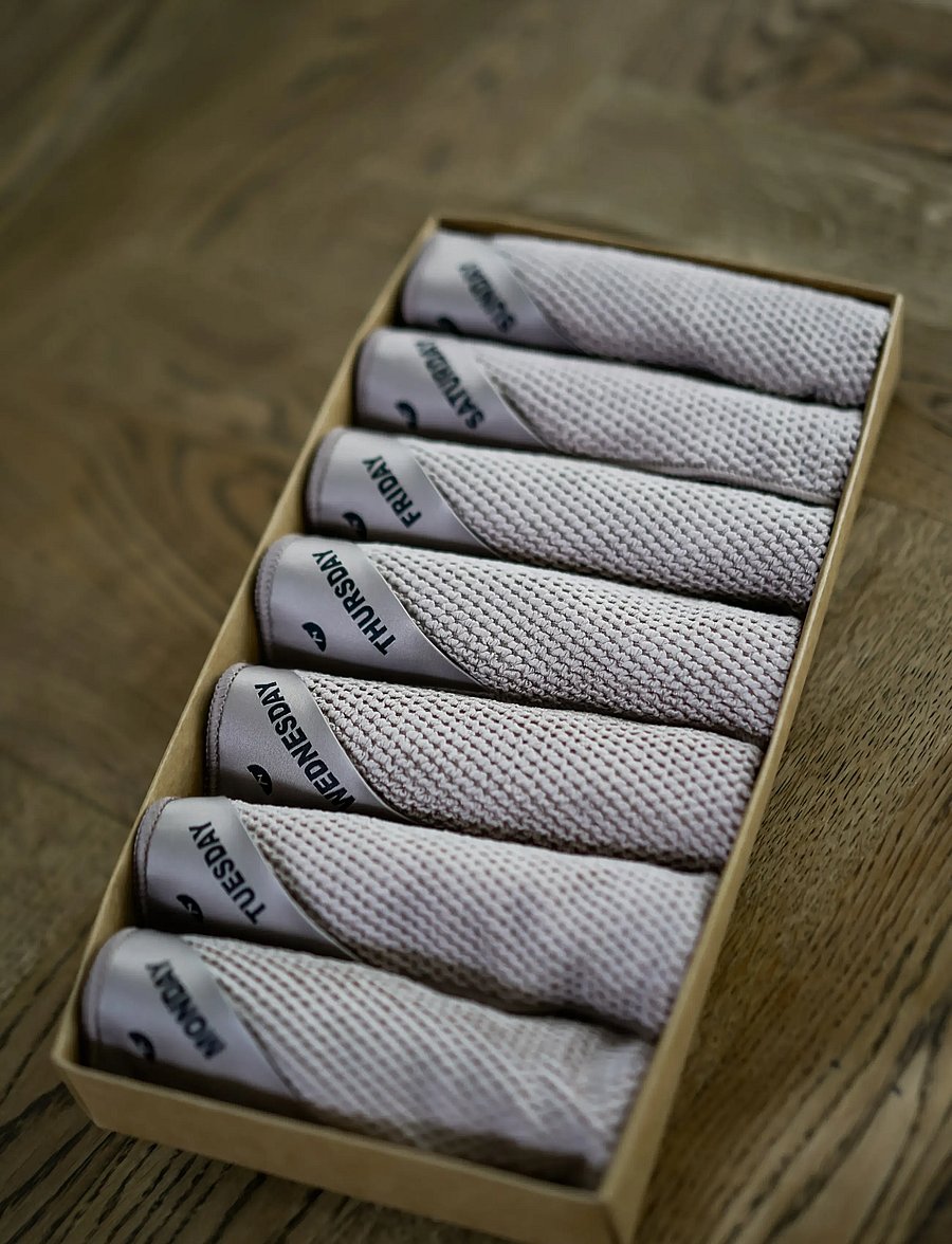 Klud - Premium kitchen cloth weekdays, Almond - tücher & spülbürste - almond - 4