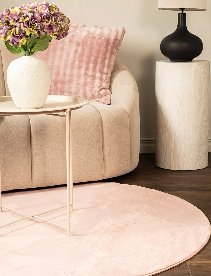 KM Home - Relax - runda mattor - dusty pink - 2