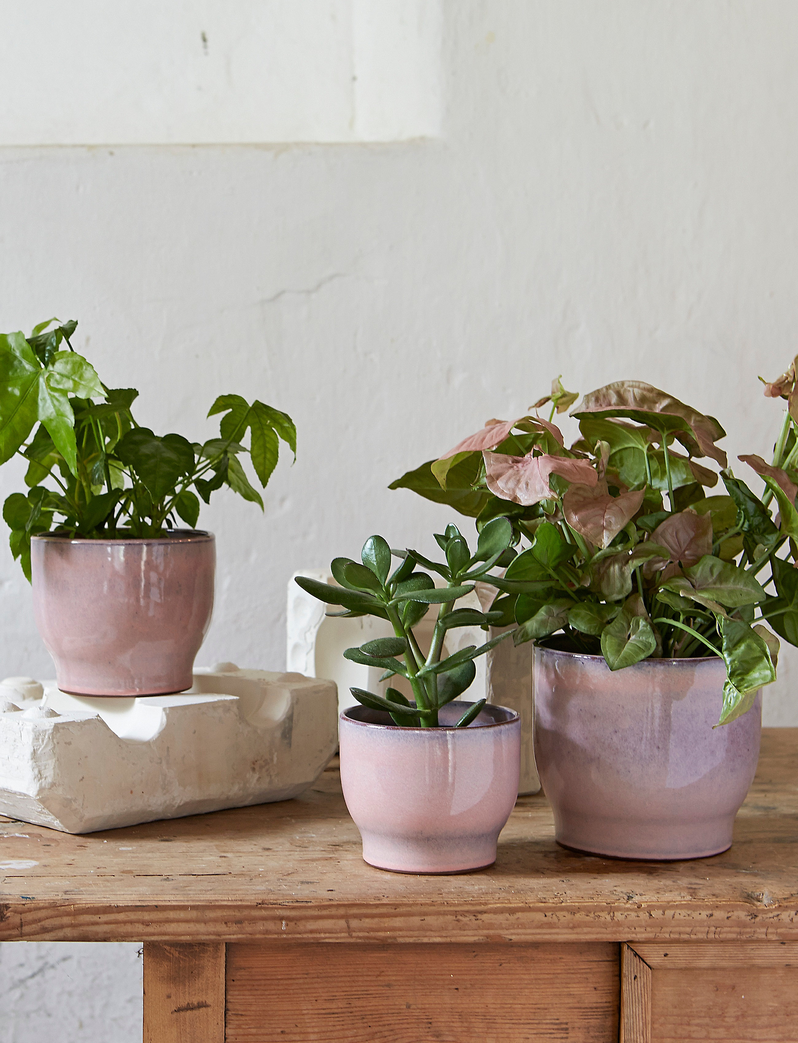 Knabstrup Keramik Urtepotteskjuler, H16 cm, Pink, Dekoration > Blomsterpotter, Unisex