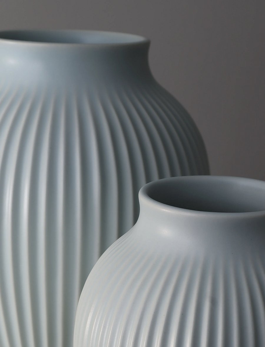 Knabstrup Keramik - Knabstrup vase H 27 cm ripple mat ice blue - vaasid - ripple mat ice blue - 2