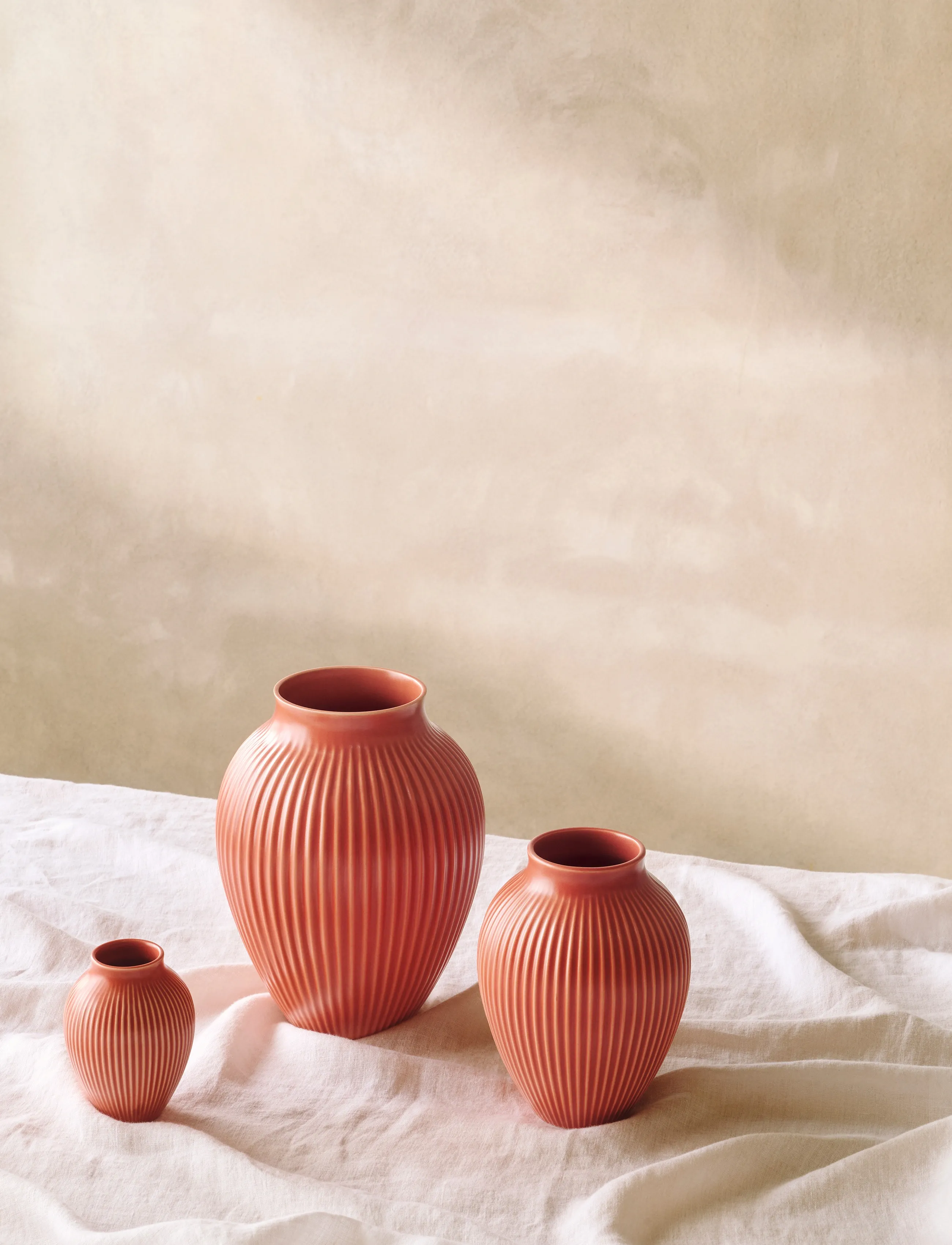 Knabstrup Keramik Knabstrup Vase H 20 cm Coral, 20 cm, Coral, Vases > Other Vases, Unisex